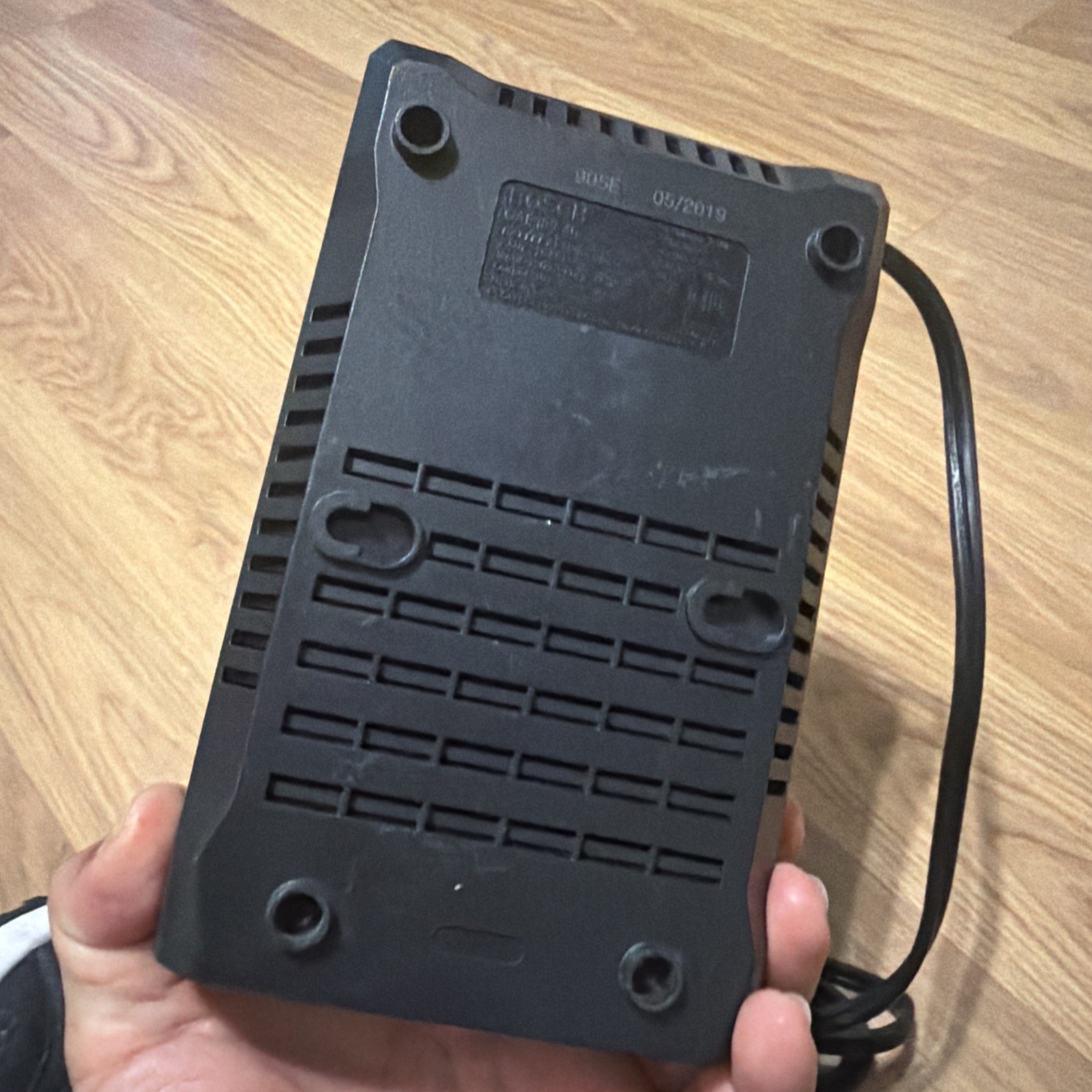 Bosch Professional GAL18V-40 Battery Charger