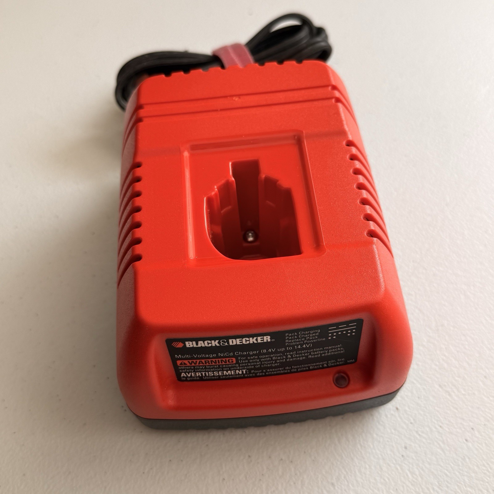 Black & Decker PS1MVC Multi-Voltage NiCd Battery Charger 8.4V up to 14.4V