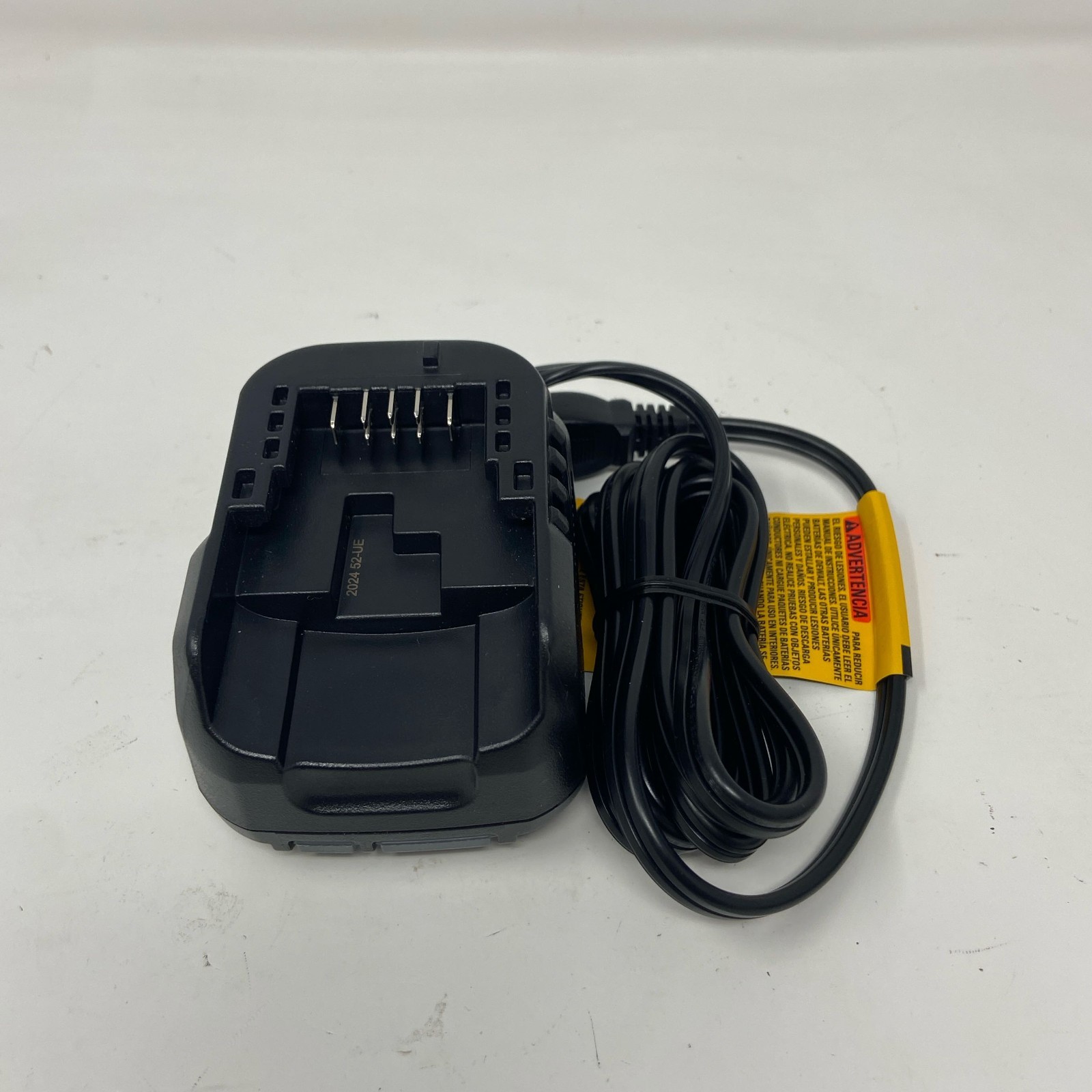 DEWALT DCB1102 12V/20V MAX 2A Charger Black/Yellow Compact