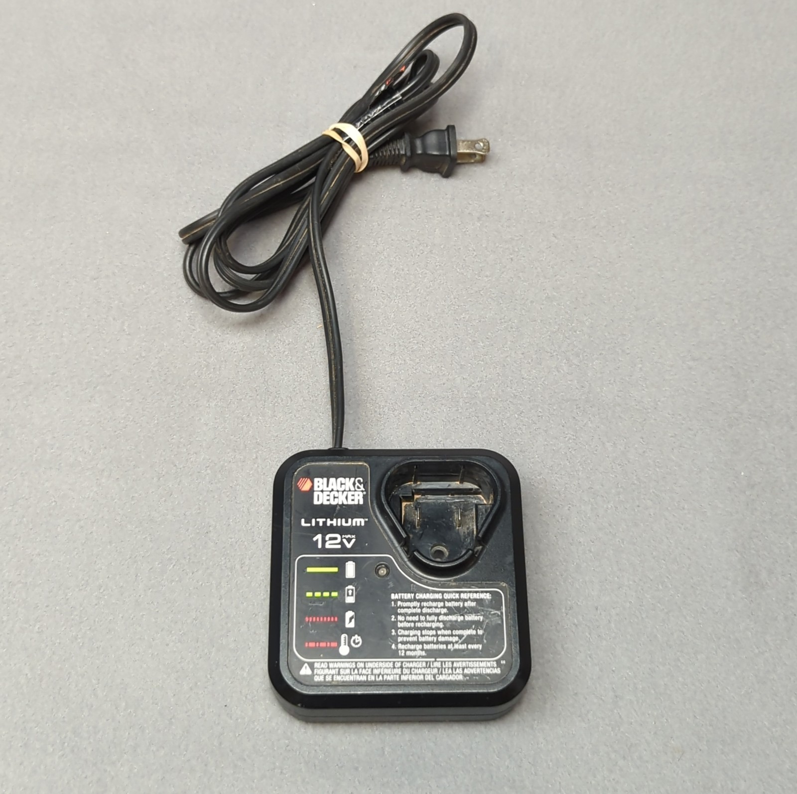 Black & Decker LCS12 Type 1 12V Max Lithium-ION Power Tool Battery Charger