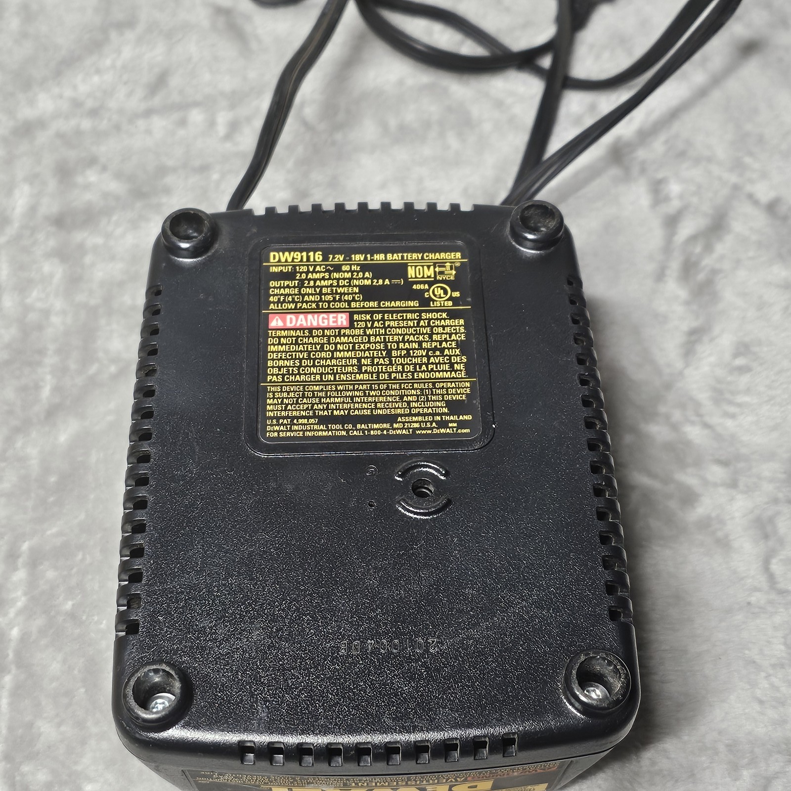 DEWALT DW9116 7.2V-18V 1-Hour NiCd Battery Charger – Tested