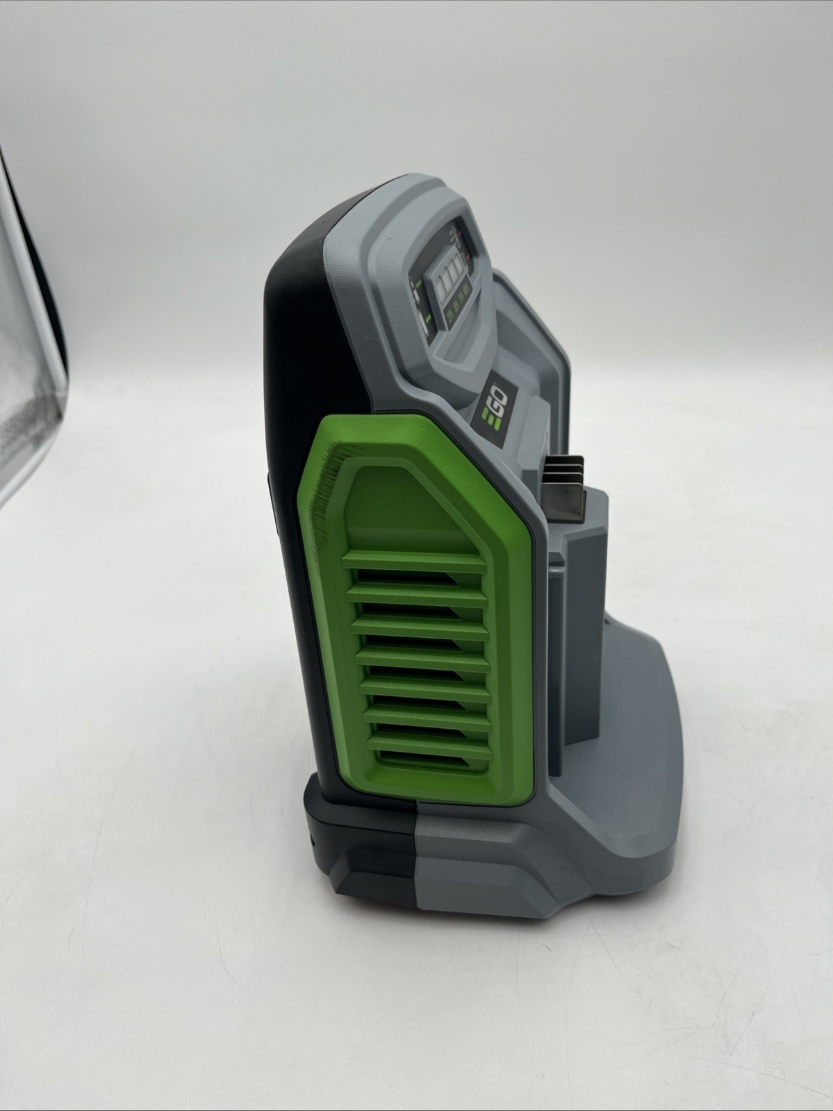 EGO Power+ 120V 60Hz 550W Rapid Battery Charger Model CH5500 Gray Tested Working