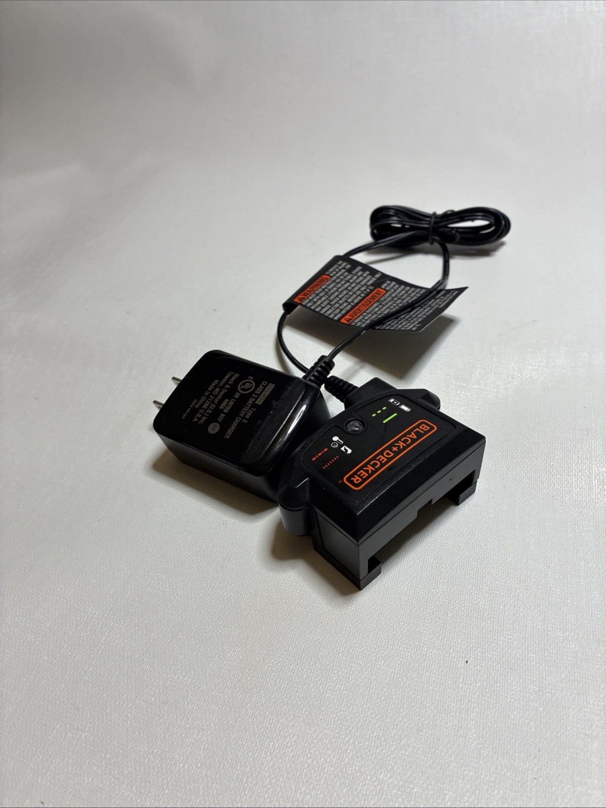 BLACK+DECKER LCS1620 Li-Ion 8-20V Tool Battery Charger