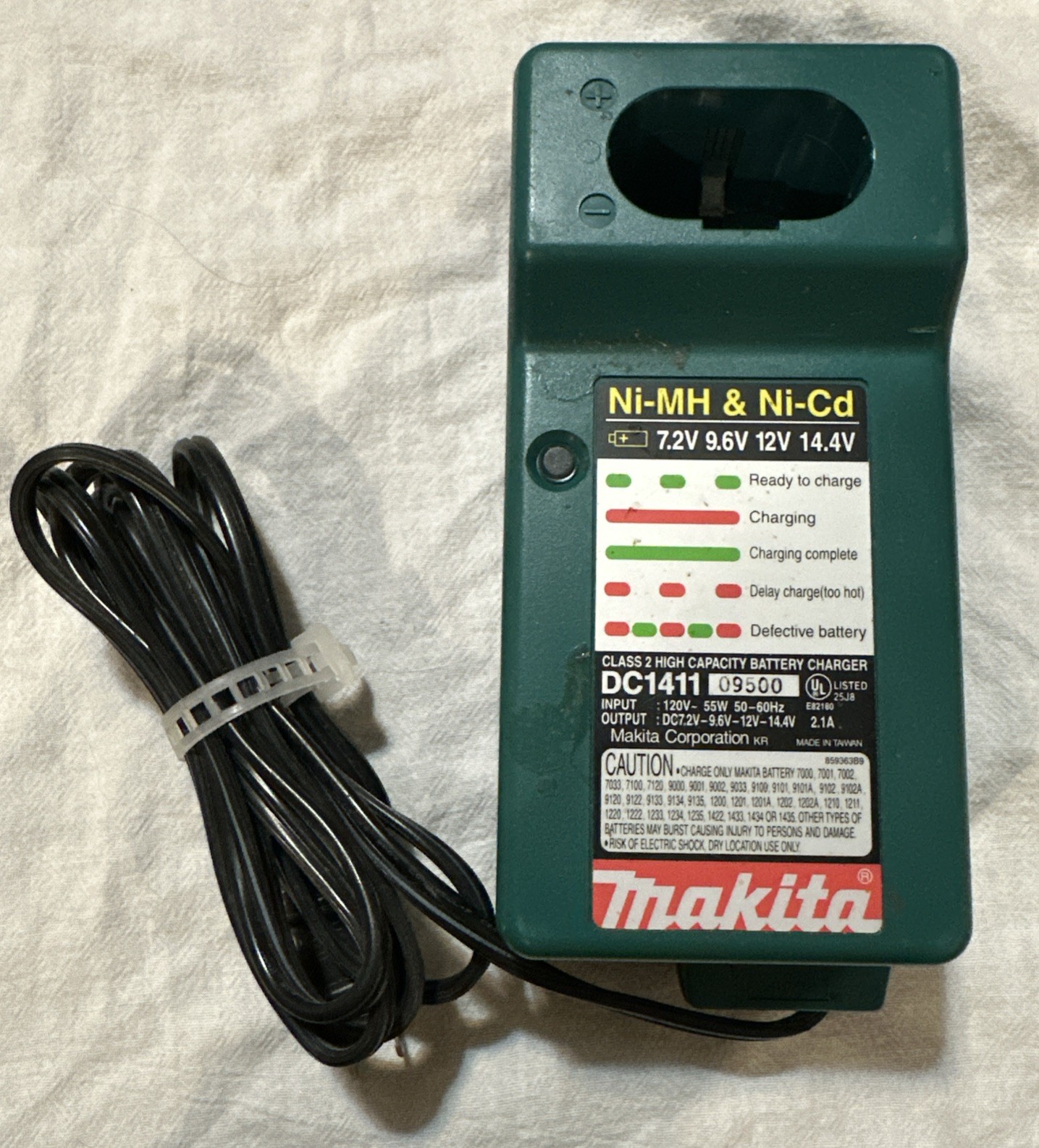 Makita DC1411 Battery Charger Ni-MH Ni-Cd, 7.2V 9.6V 12V 14.4V