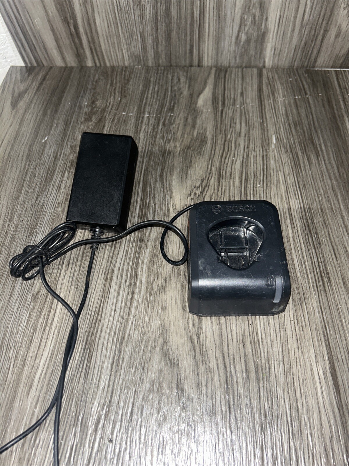 Genuine OEM Bosch 12V Lithium-Ion Battery Charger (GAL12V-20) 2A Output #2k5a