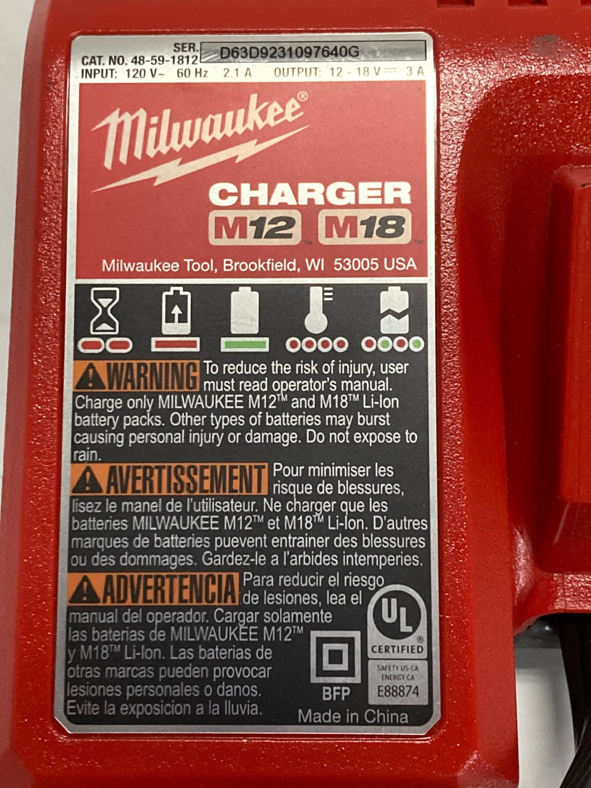 Milwaukee Lithium-Ion Battery Charger, Multi-Voltage M12 12V and M18 18V