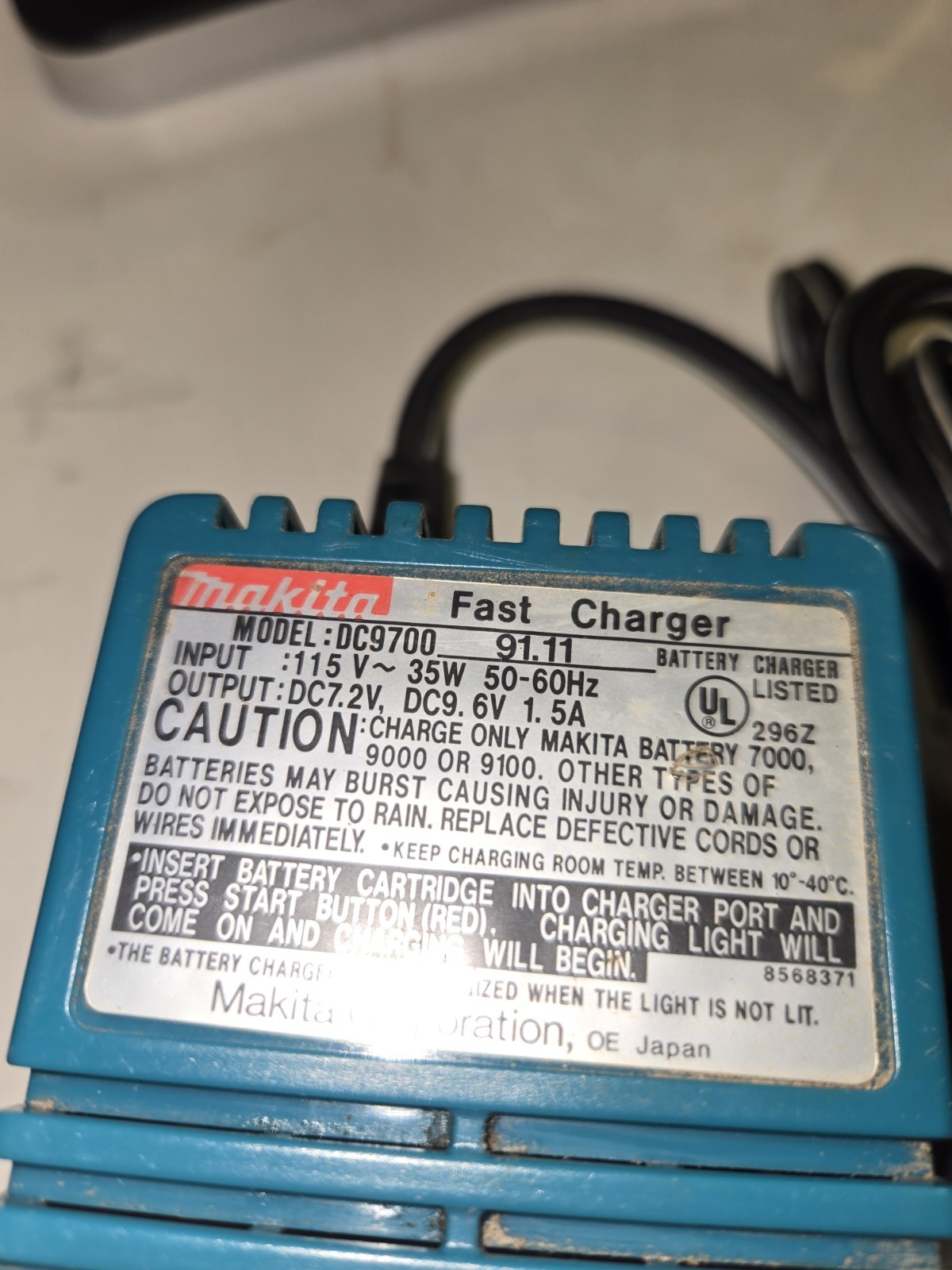 Makita DC9700 Fast Charger 7.2 – 9.6 Volt 7000 9000 9100 Battery DC9700A