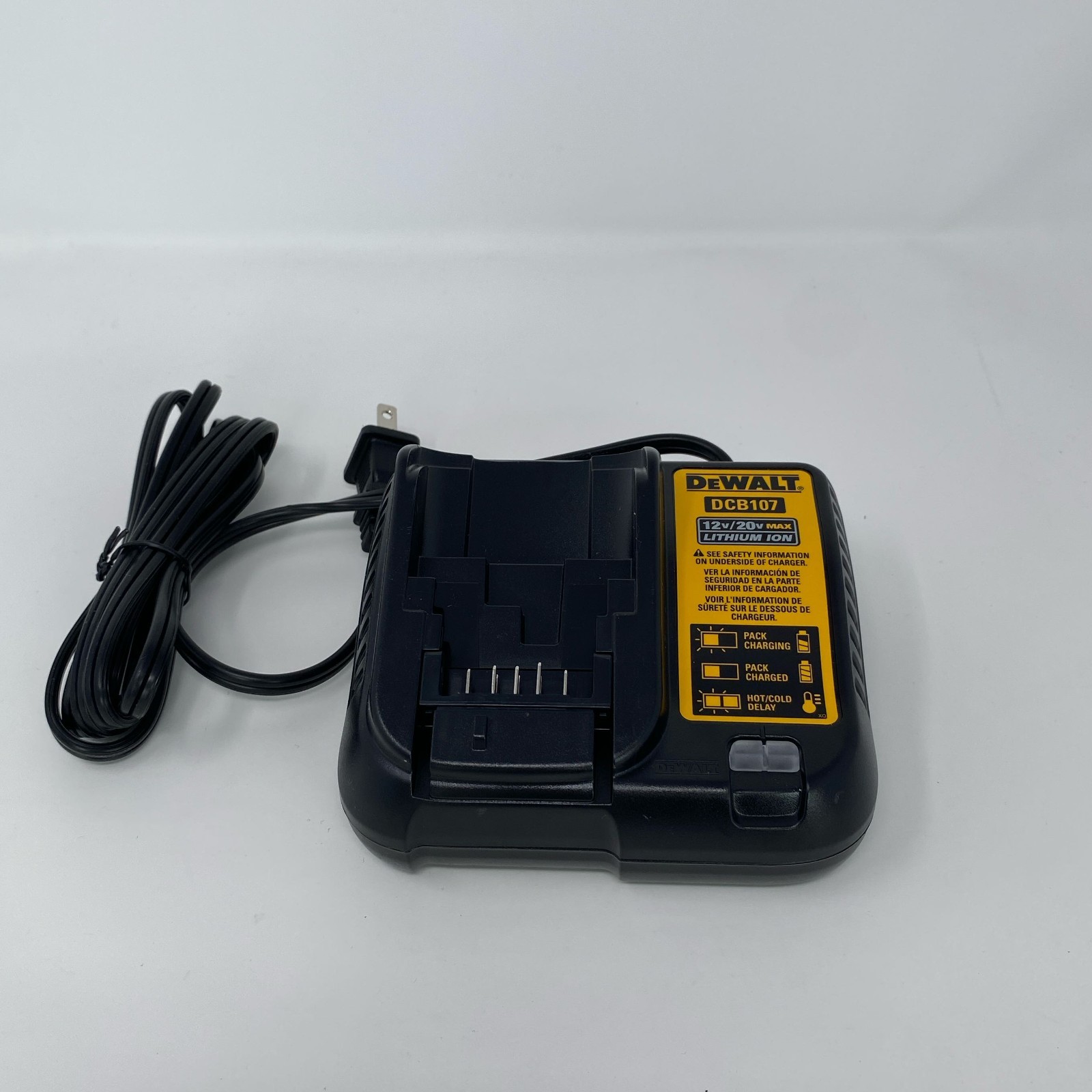 DeWALT DCB107 12V/20V MAX Li-Ion Charger, Black/Yellow Bulk