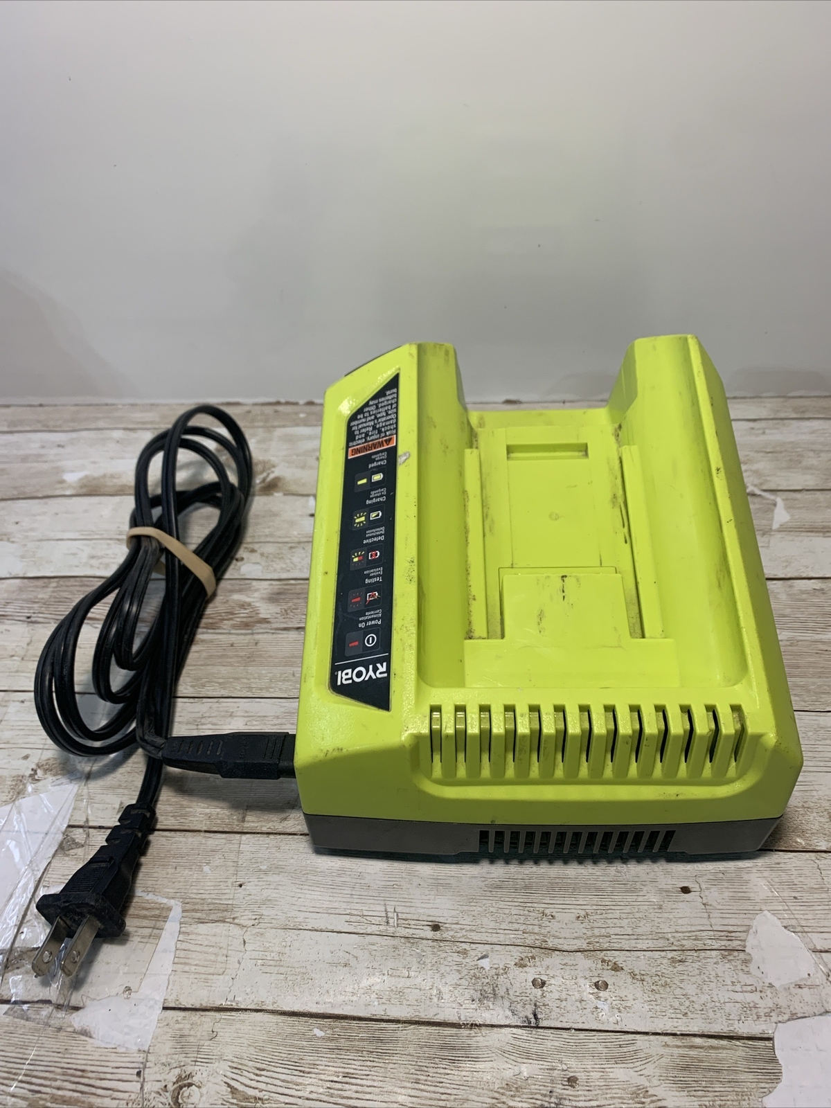 RYOBI OP400 Class 2 Battery Charger