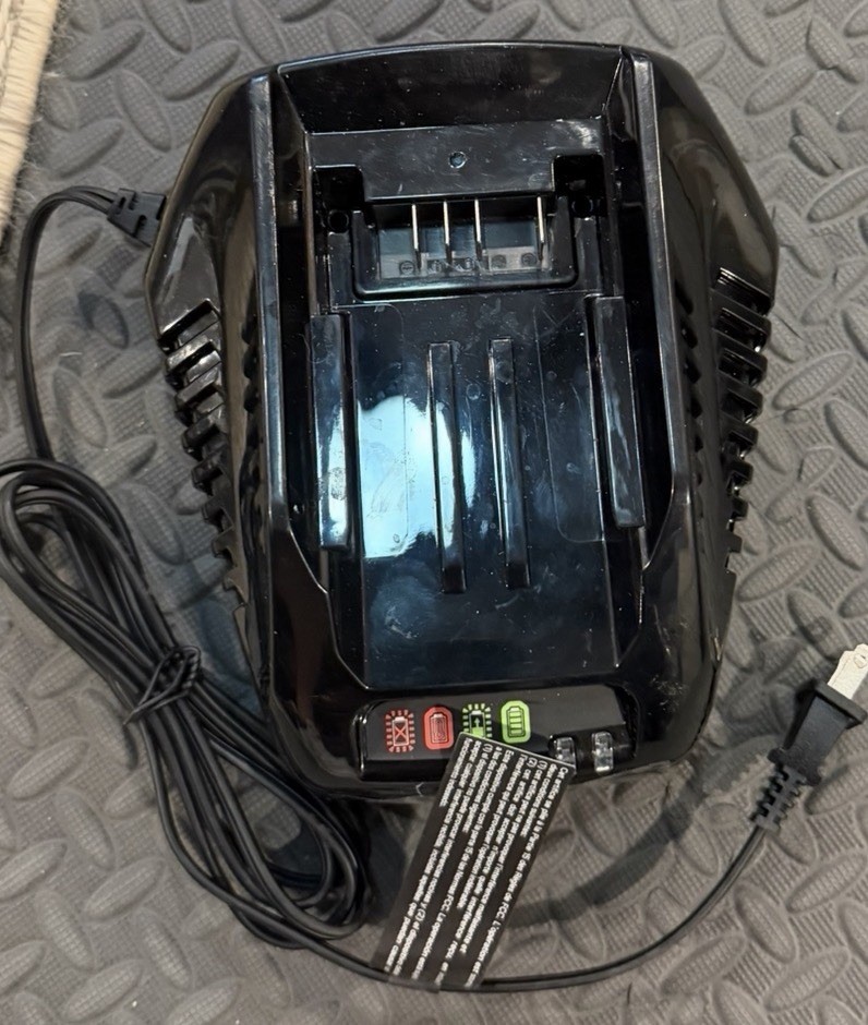 Echo 56V eForce Lithium-Ion Battery Charger LC-56V2A
