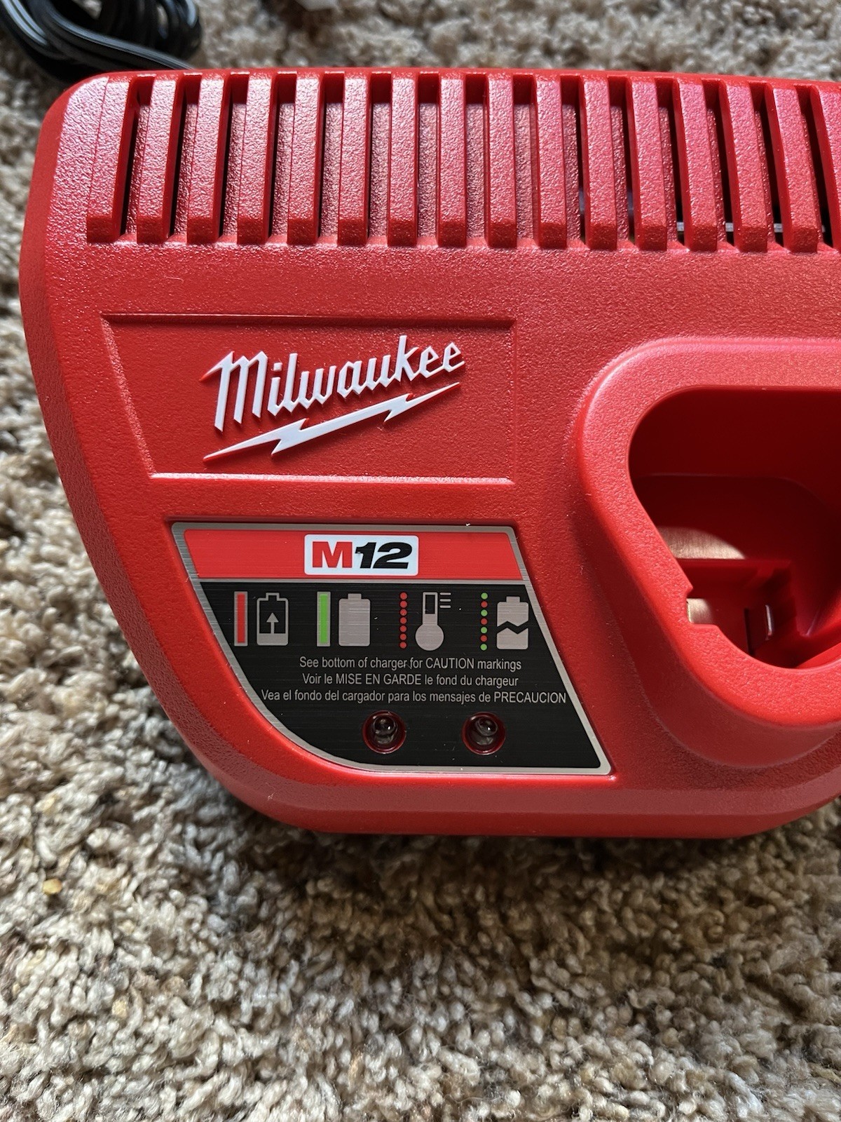 Milwaukee M12 Chargers w/ 2x 12V REDLITHIUM CP 1.5 AH Batteries & Carrying Case
