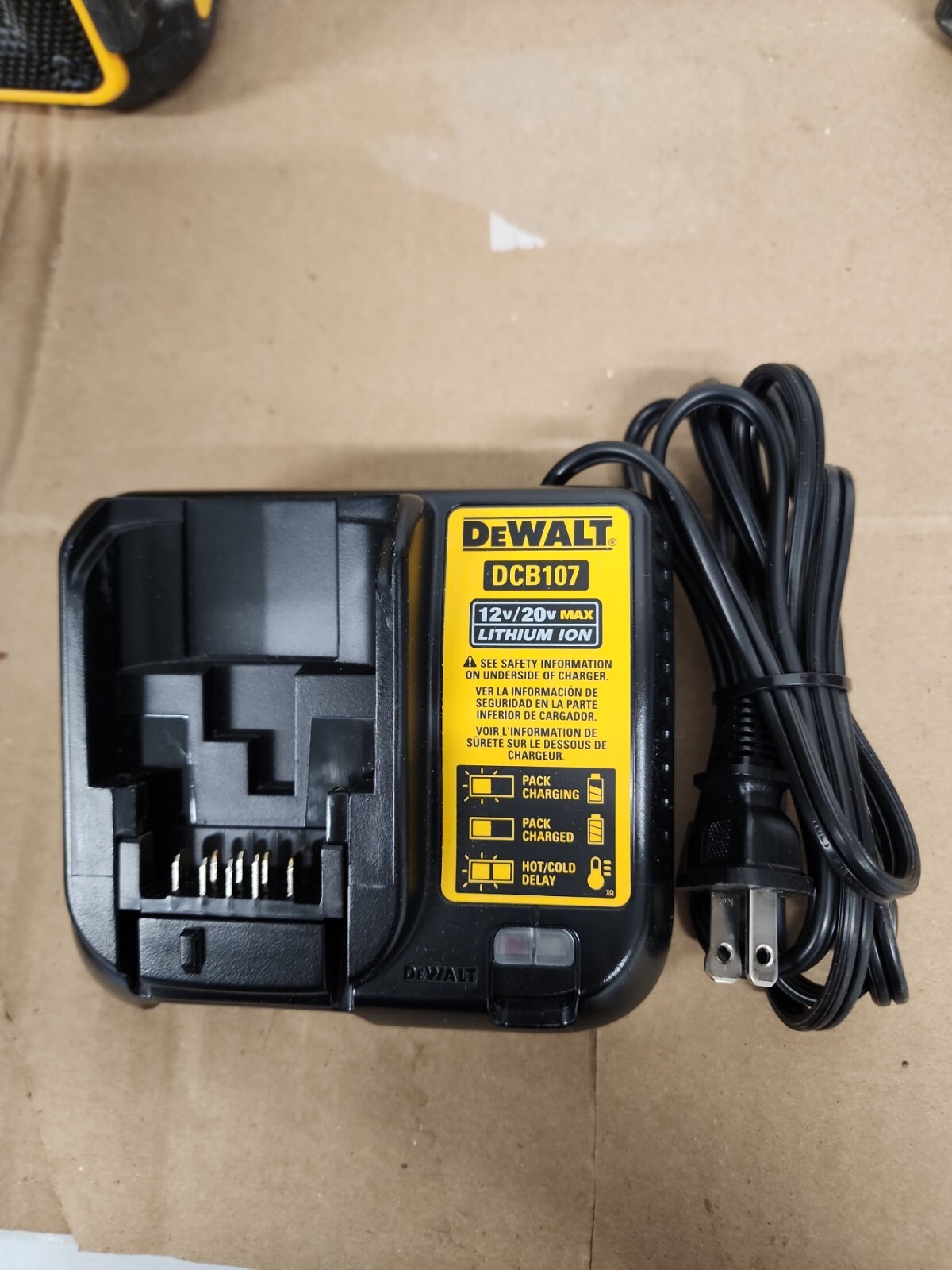 Dewalt battery charger DCB107 12V/20V MAX Lithium Ion Genuine OEM Charger