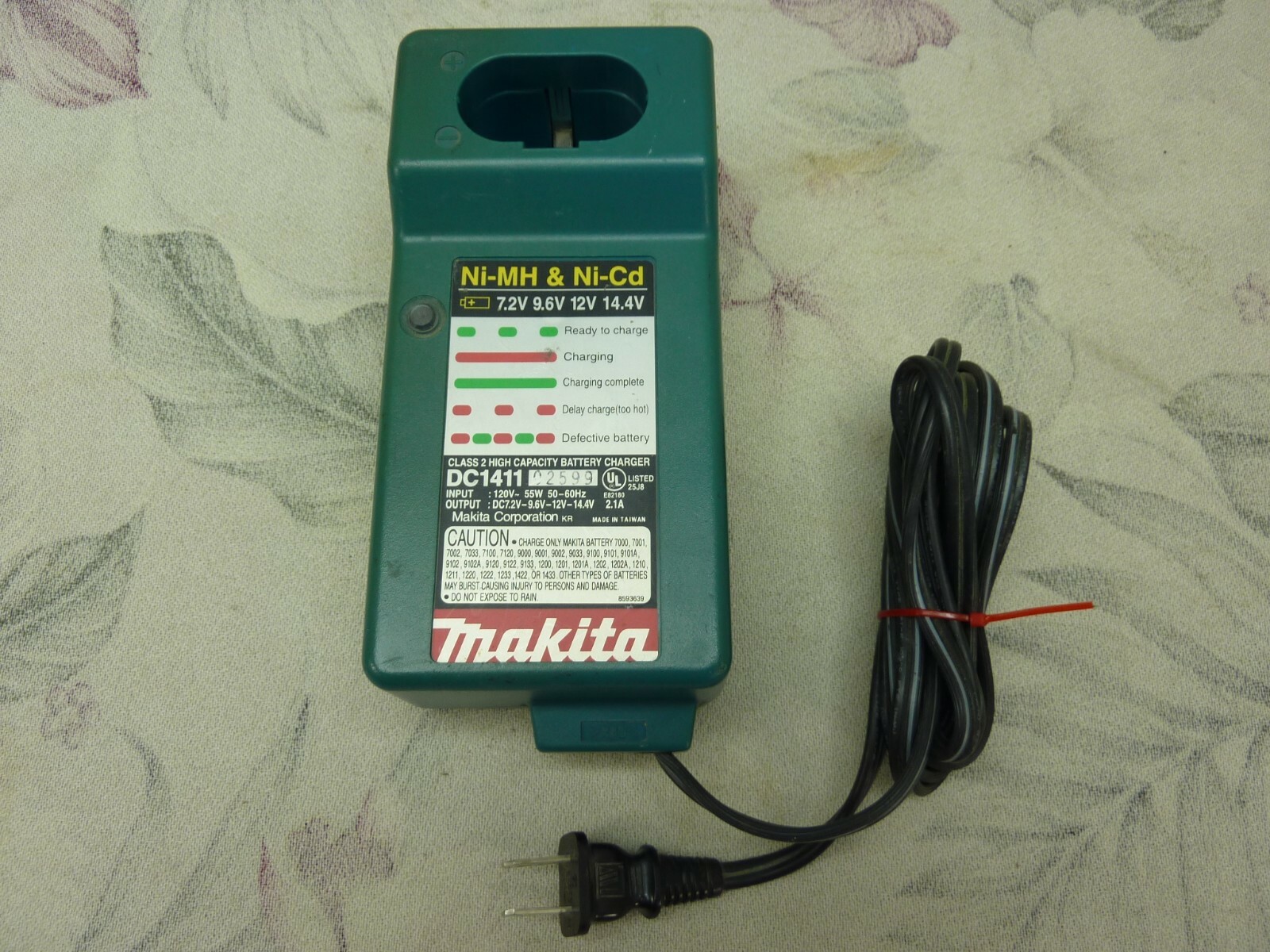 Makita Model DC1411 Ni-MH & Ni-Cd – 7.2V / 9.6V / 12V / 14.4V – Battery Charger