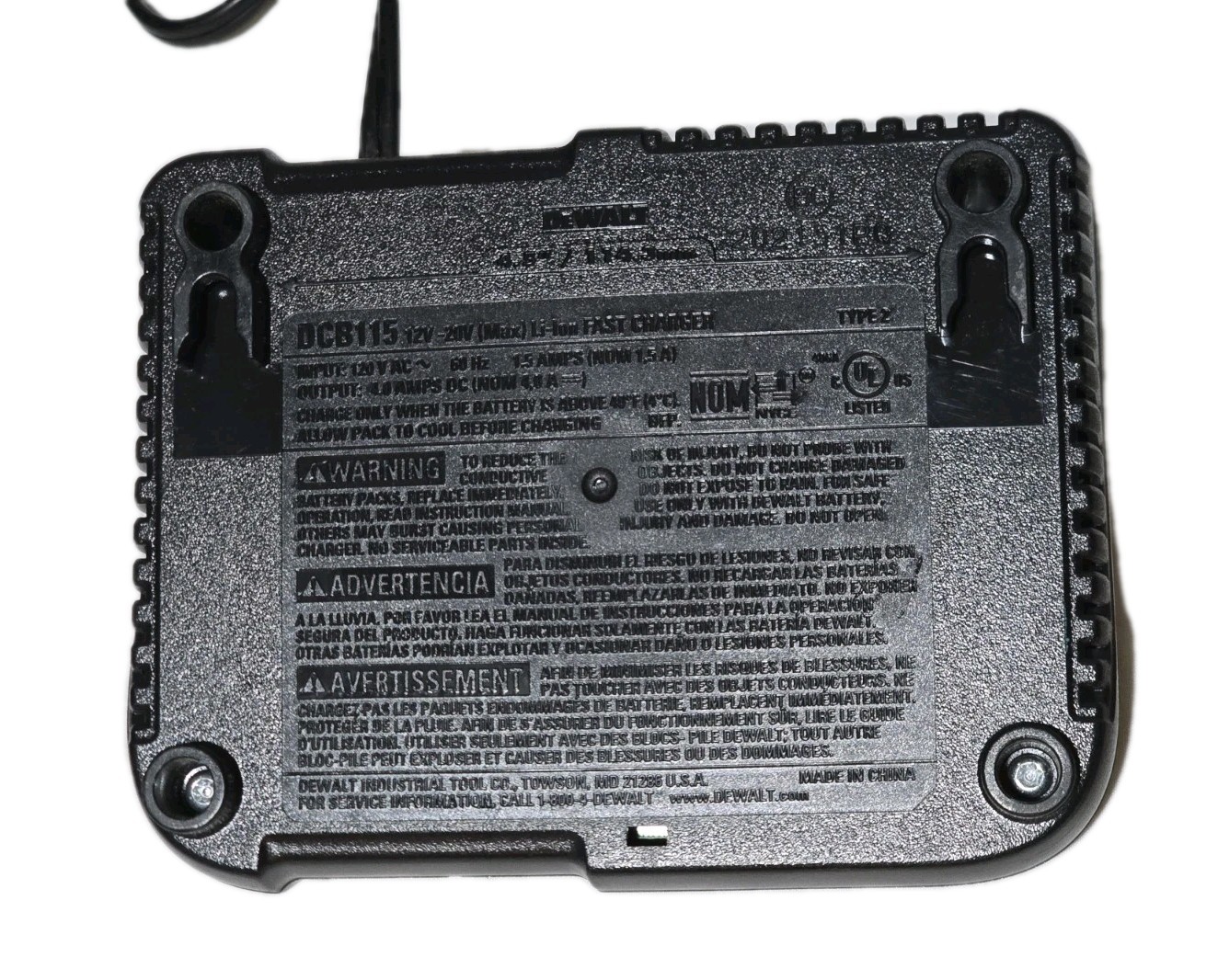 DeWalt DCB115 12V/20VMax Li-Ion Fast Charger USED