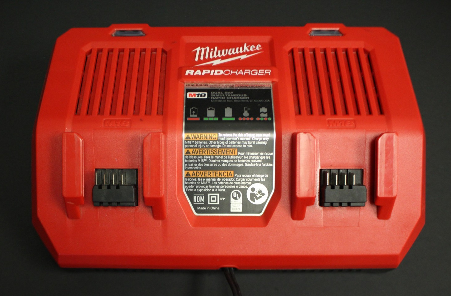 (RI2) Milwaukee M18 Dual Bay Simultaneous Rapid Charger – Red (48-59-1802)