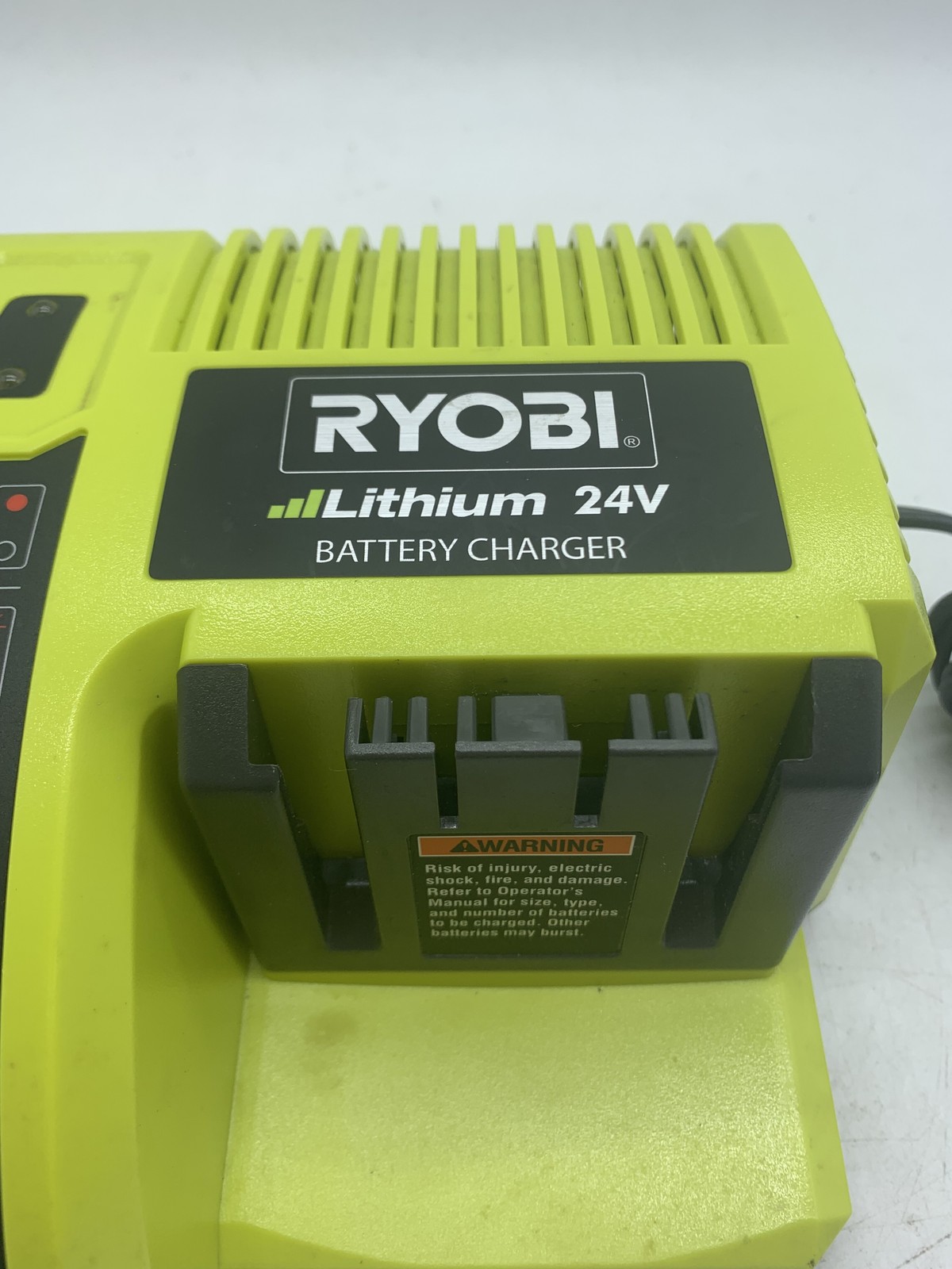 Ryobi OP140 24V Li-Ion Power Tool Battery Charger ~ FREE SHIPPING