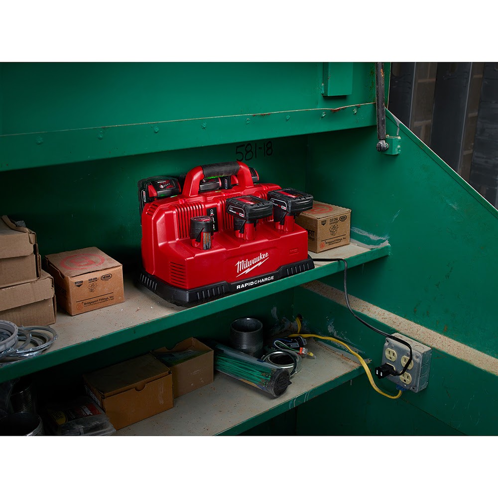 Milwaukee 48-59-1807 M18 & M12 Rapid Charge Station ((3) M18 & (3) M12 Packs)