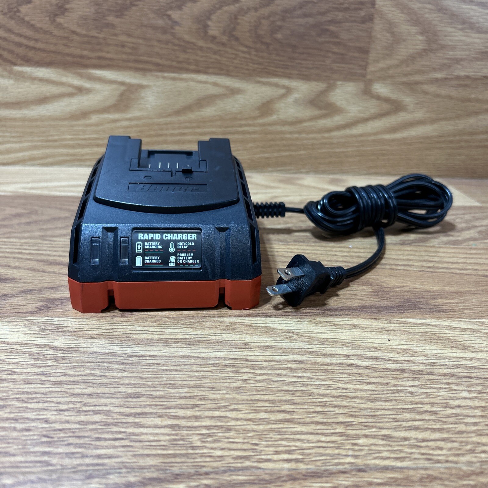 BAUER (1704C-B) 20V 1.7A RAPID BATTERY CHARGER