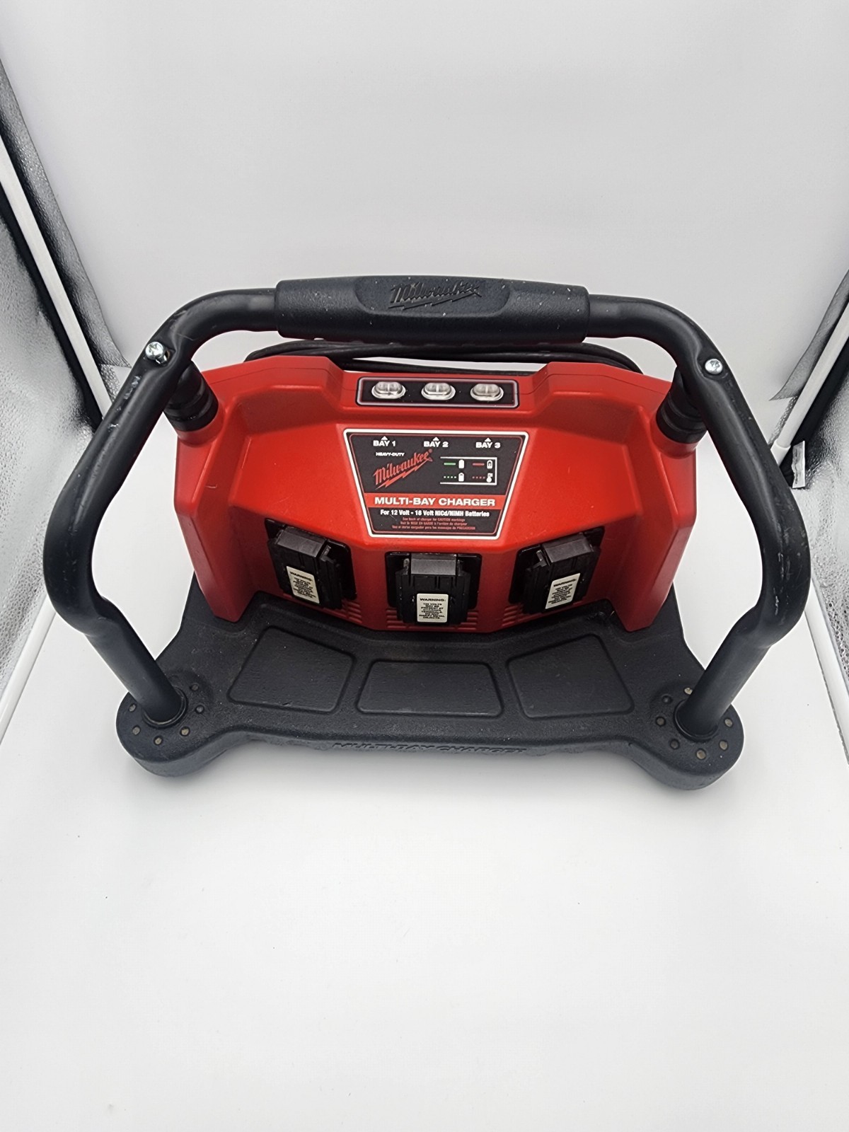 Milwaukee 120V Multi-Bay Charger 48-59-0260