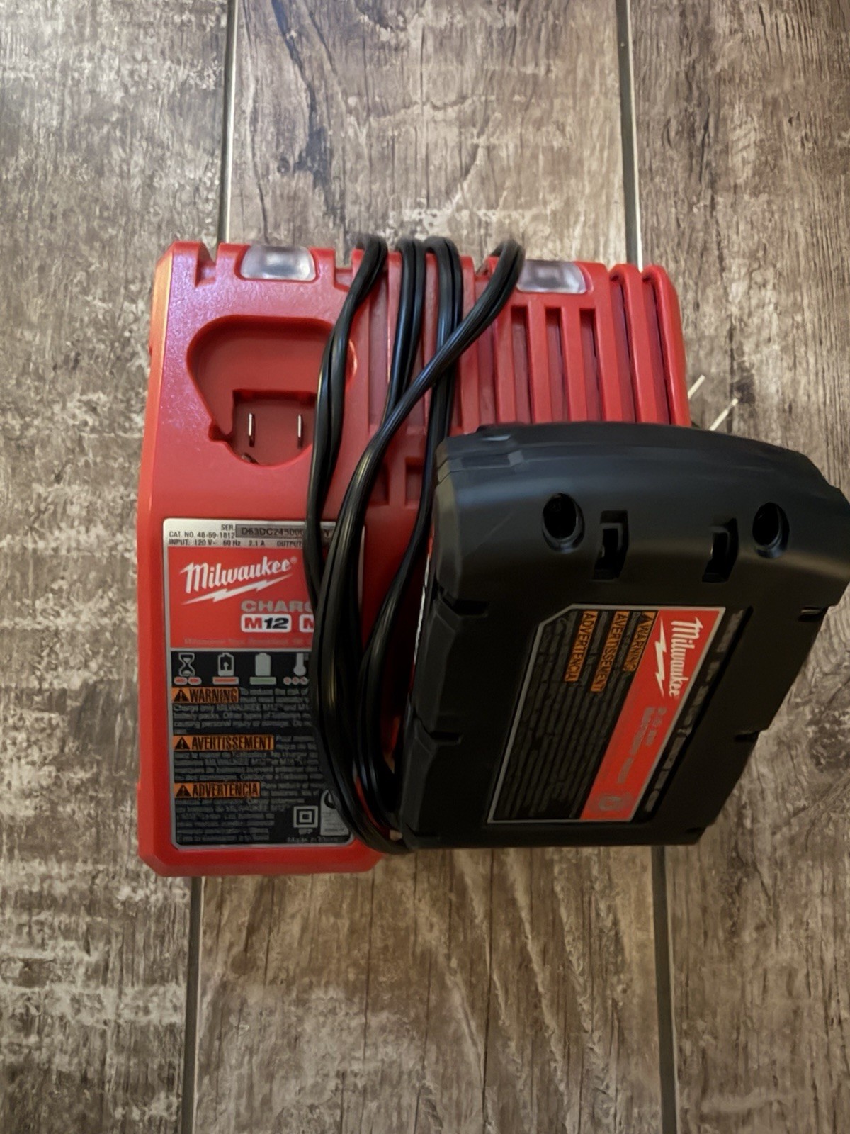 Milwaukee M12 18V Battery Charger w/ Battery Included Red 48-59-1812