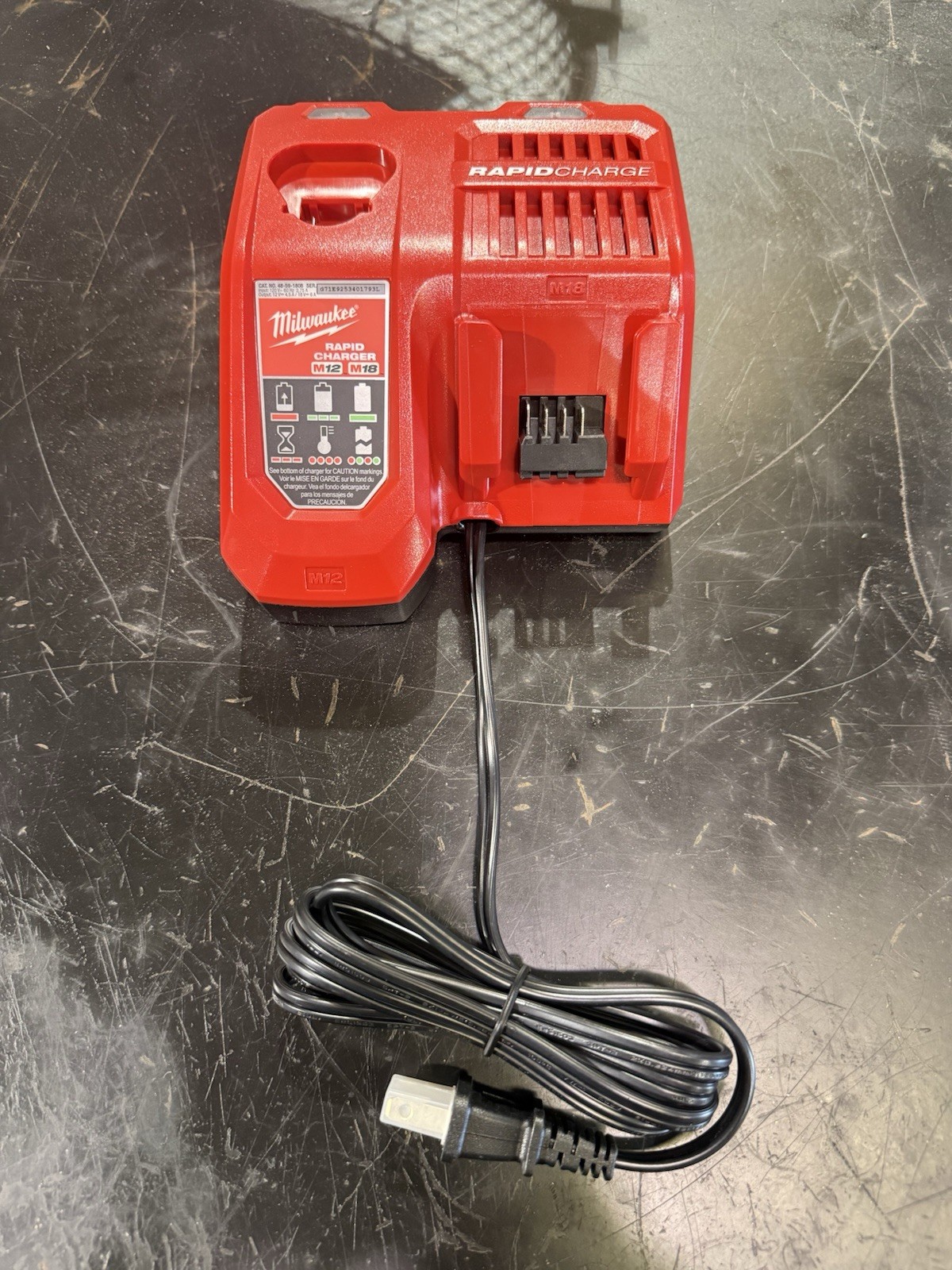 Milwaukee RapidCharge M12/M18 Battery Charger 12V Red (Single-Bay) New