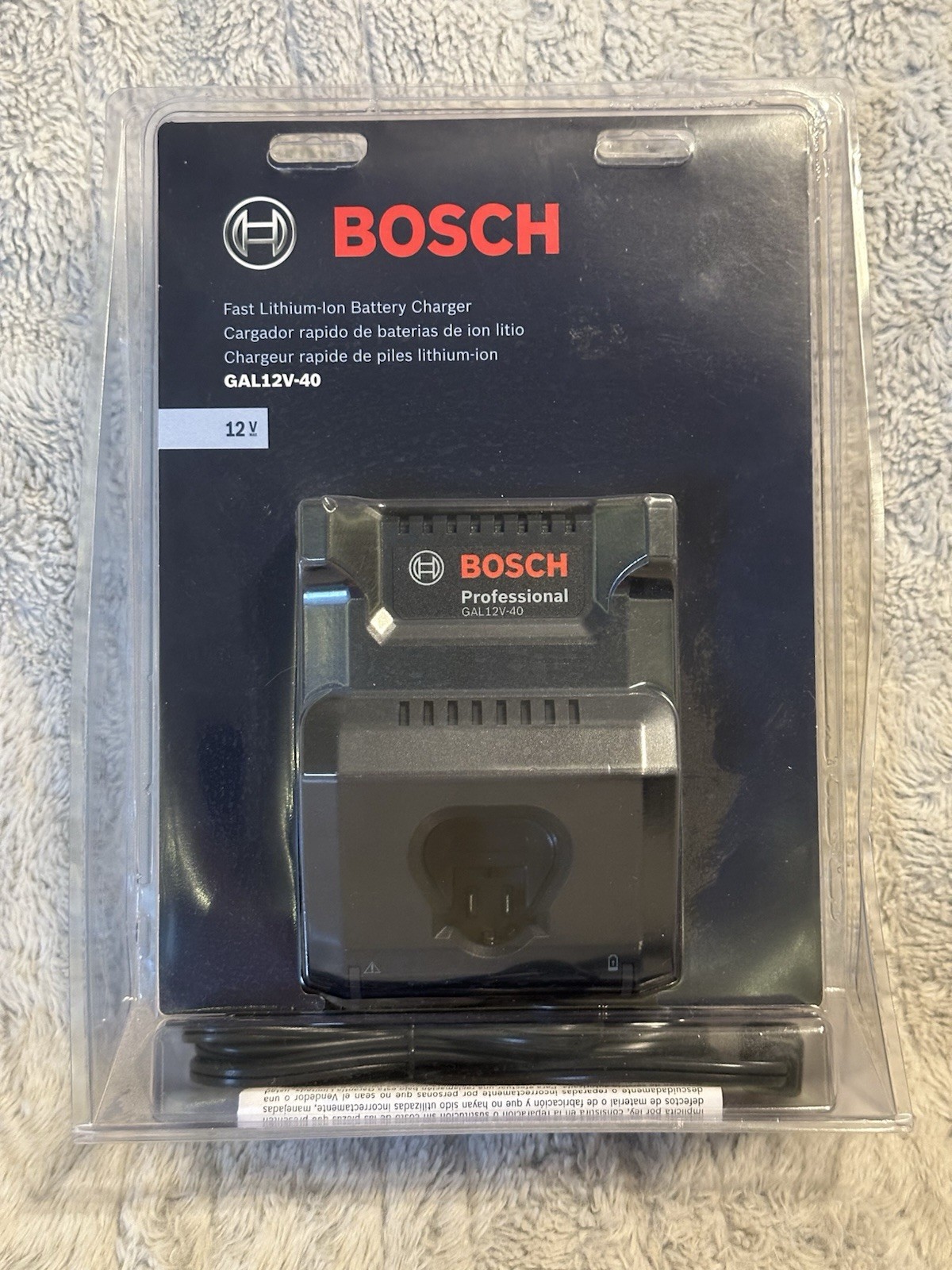 NEW In Box Bosch GAL 12V-40 Battery Charger 12 Volt 120 Volt 1600a01d3u NIB