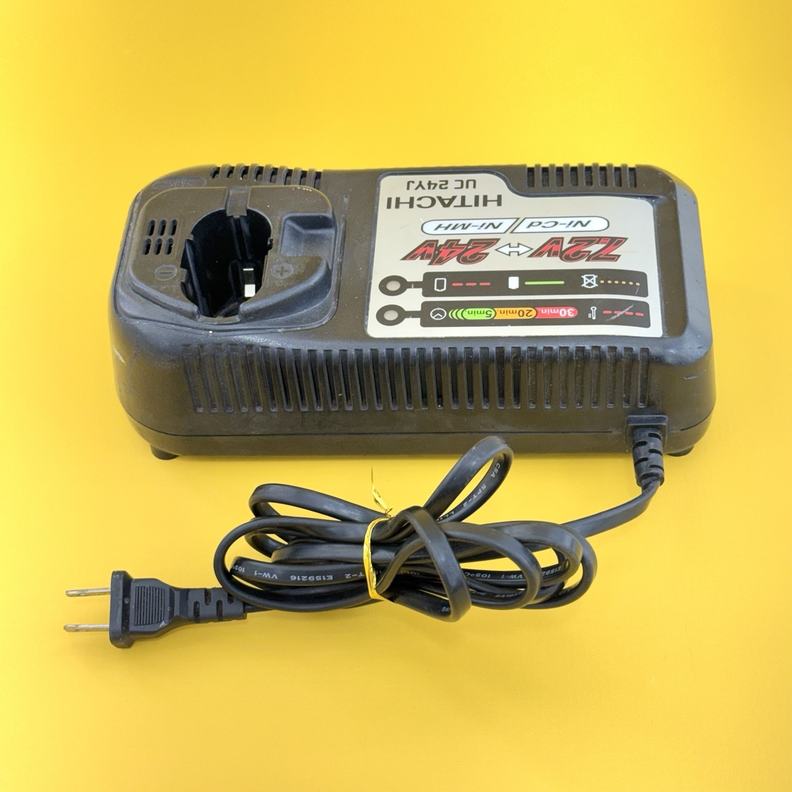 Genuine HITACHI UC24YJ 7.2V-24V NiCD/ NiMH BATTERY Rapid Charger, Tested!