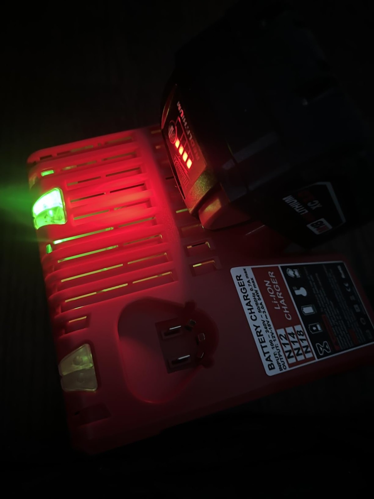 Compact Rapid Battery Charger for 12V & 18V Lithium Batteries with LED Status