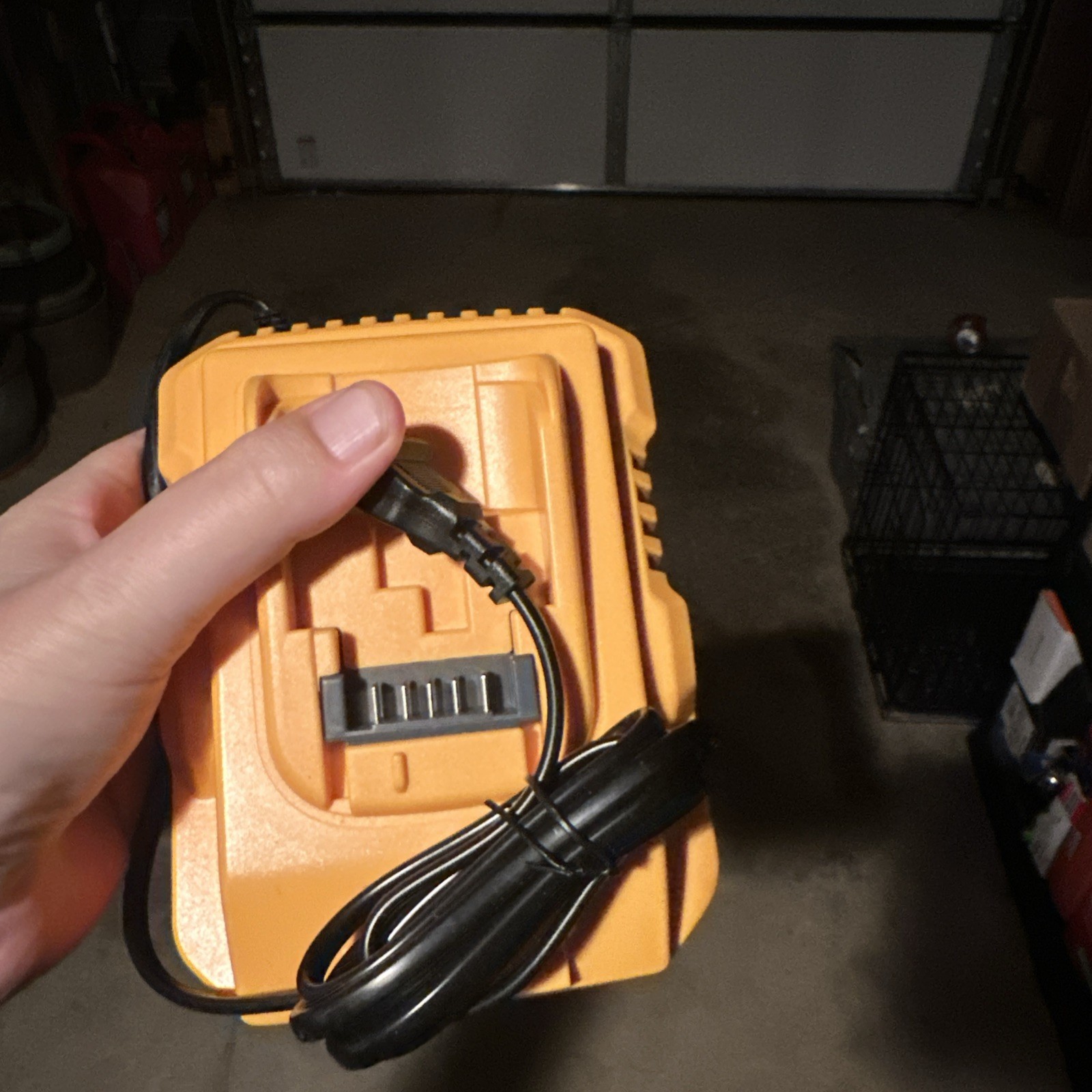 Battery Pack Charger Tool
