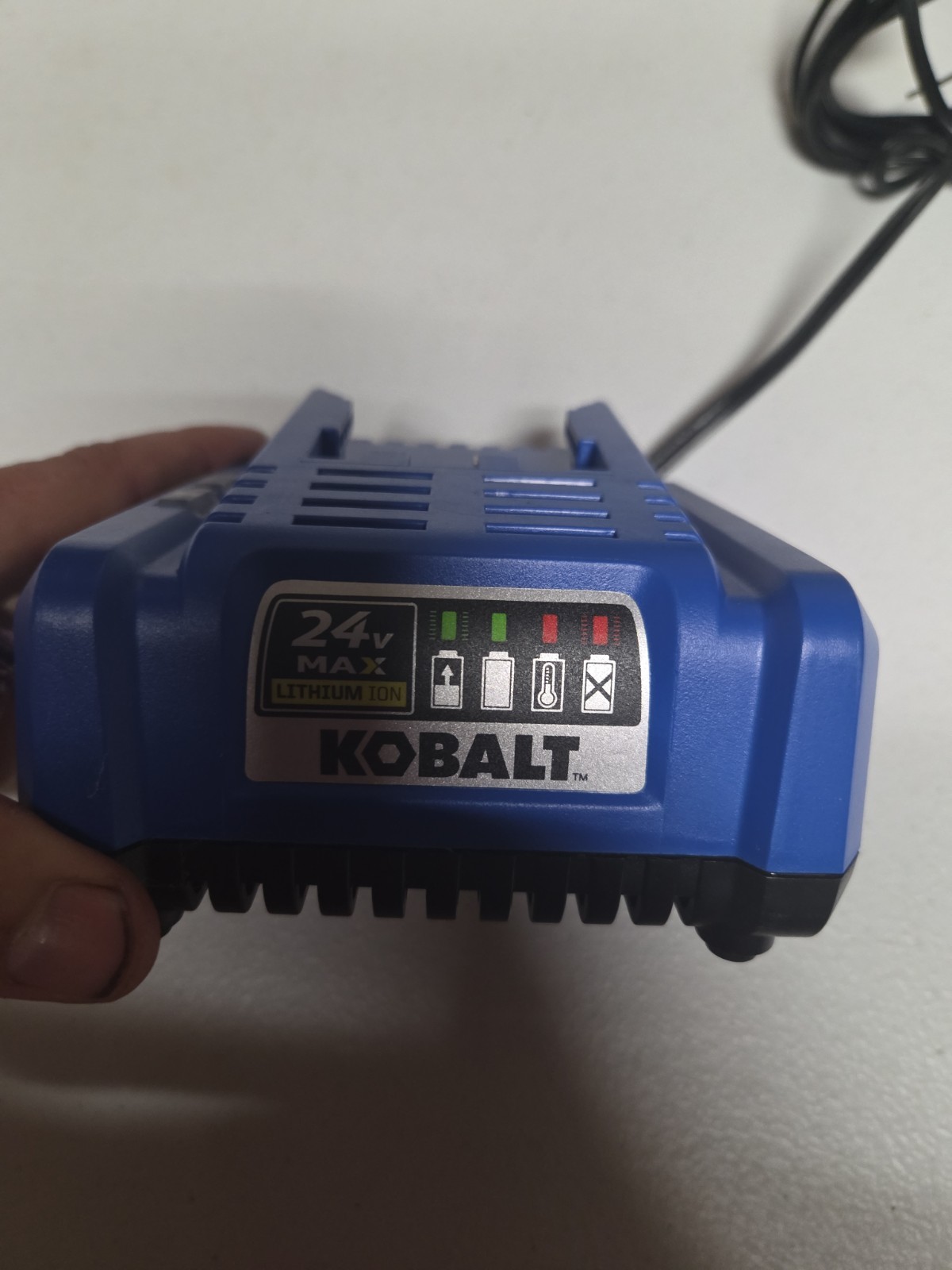 Kobalt 24V MAX Lithium-Ion Battery Charger KRC 2445-03