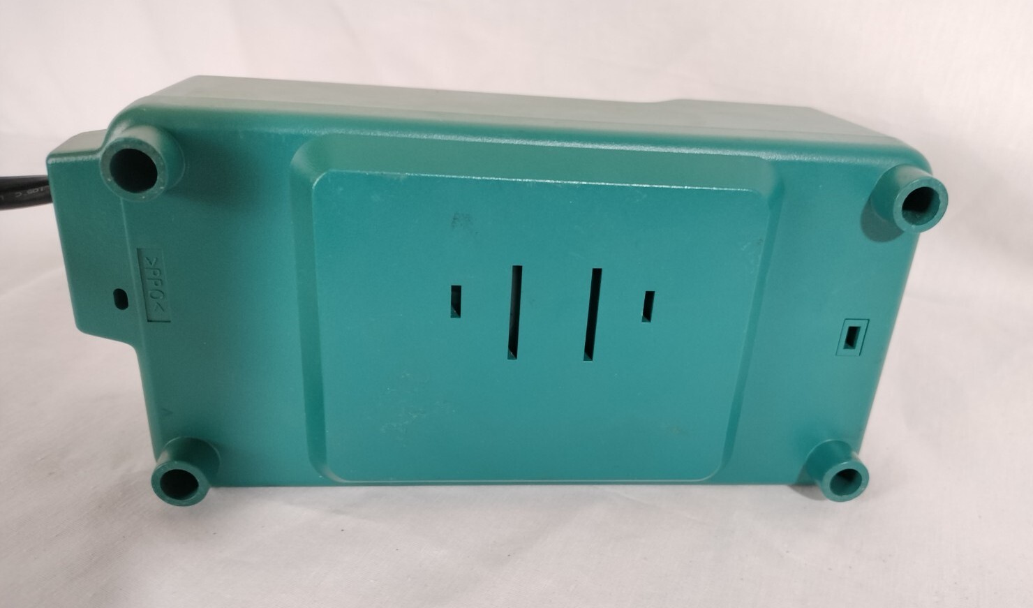 Makita DC1411 Battery Charger Ni-MH Ni-Cd 7.2V-9.6V-12V-14.4V-18V
