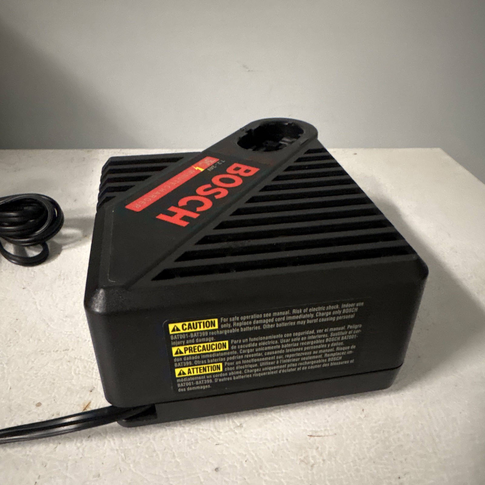 Bosch 7.2-24V Battery Charger BC 130 2 607 225 033, Black