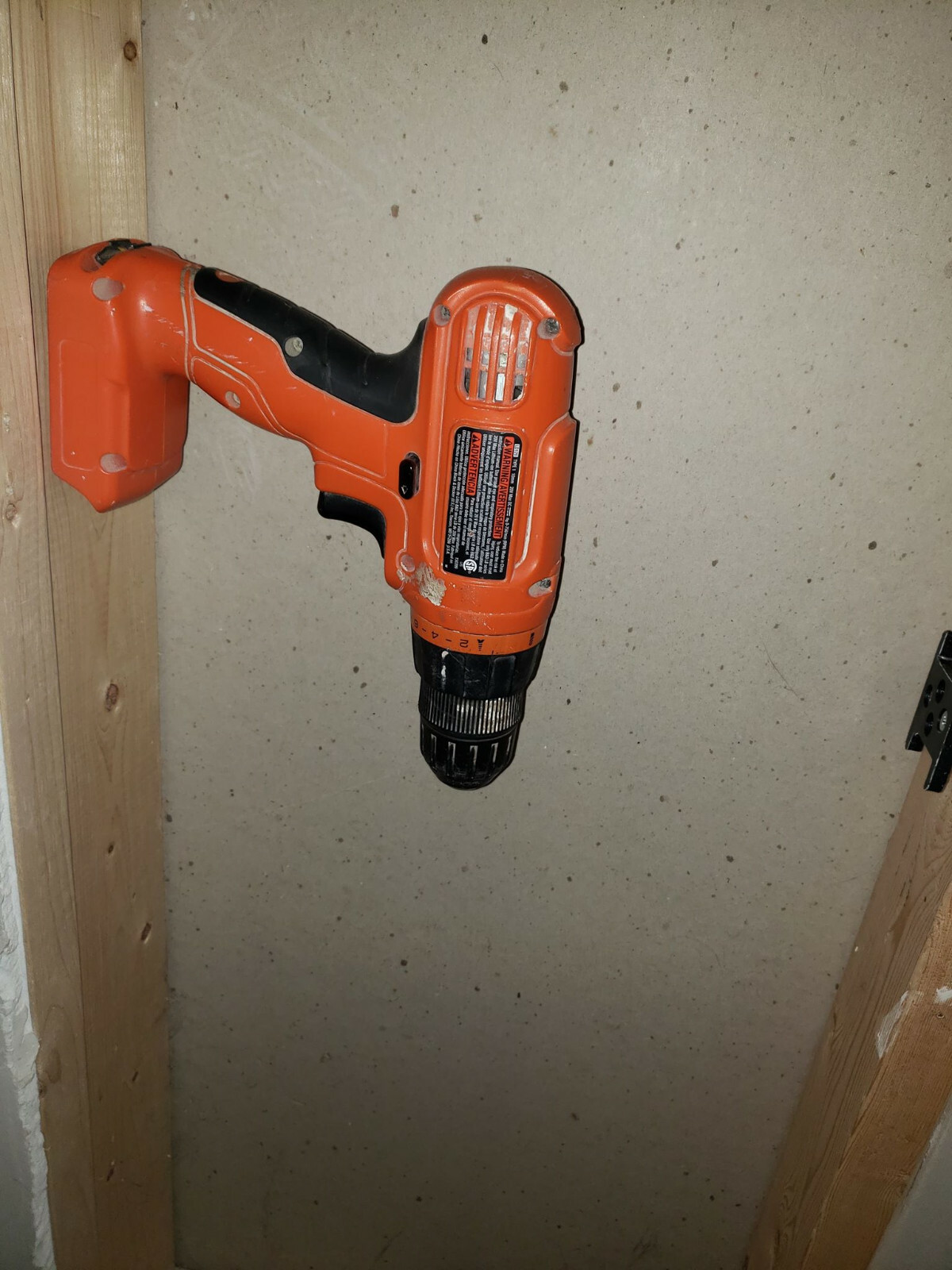 2X **2PACK ** BLACK AND DECKER 20V BATTERY MOUNT HOLDER – FREE SHIPPING!
