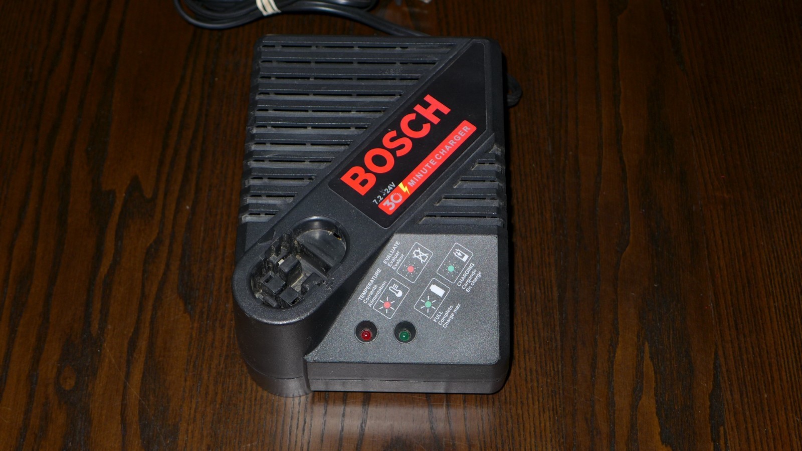Bosch OEM BC130 12V 14.4V 18V 24V 30 Min Battery Charger 7.2-24V TESTED WORKS