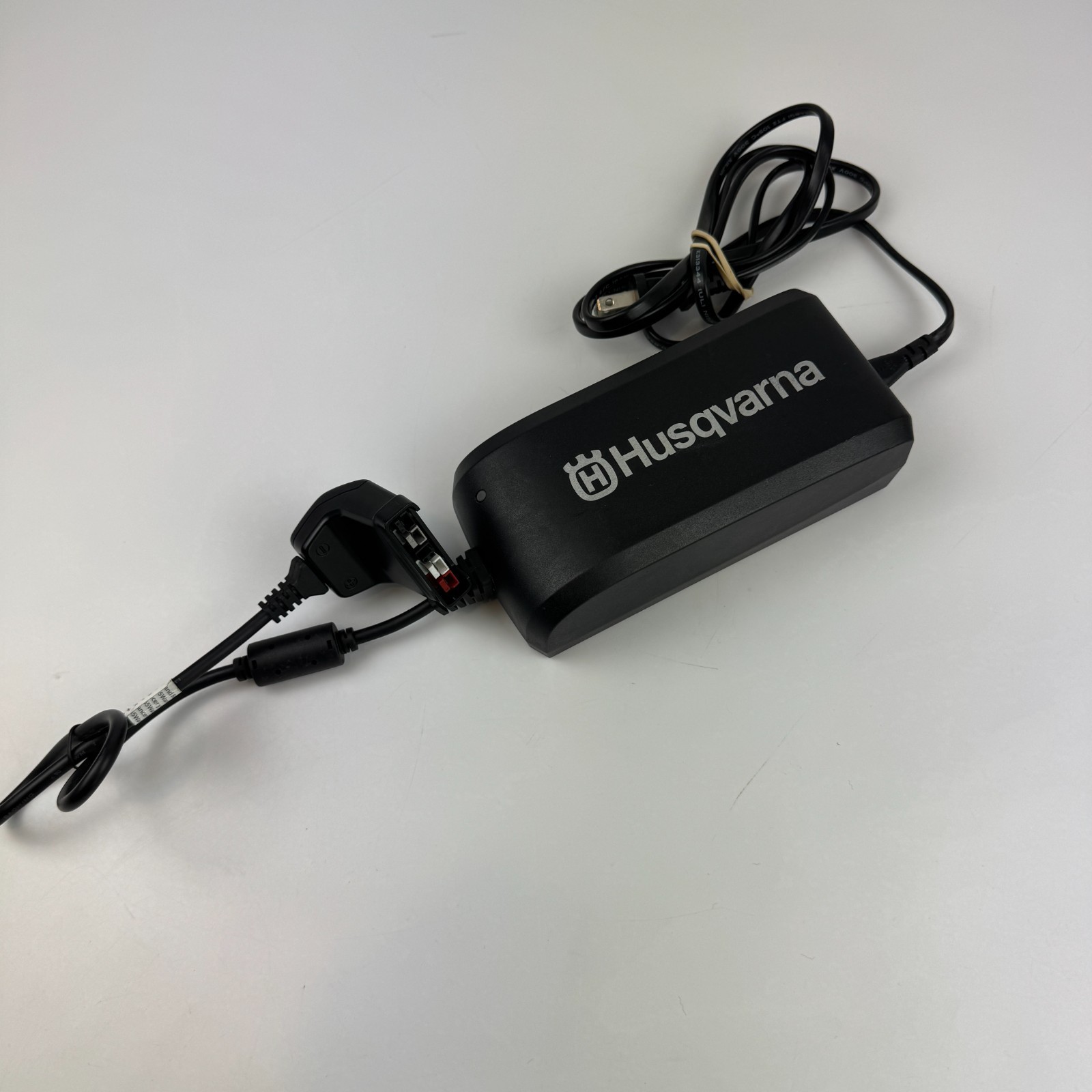 Husqvarna QC80 Battery Charger For Charging Li-ion BLi Batteries / 967335641