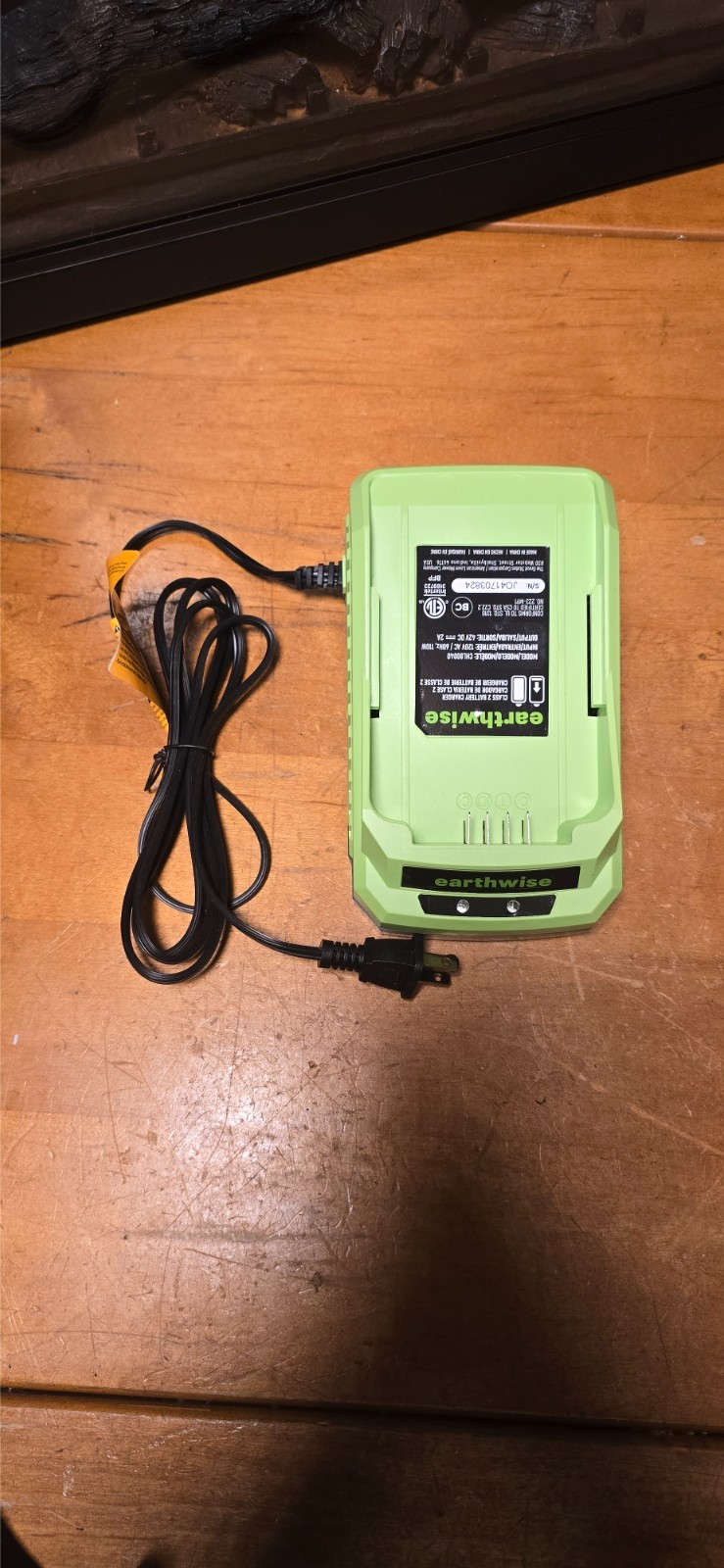 Earthwise CHL80040 42V 2A Battery Charger