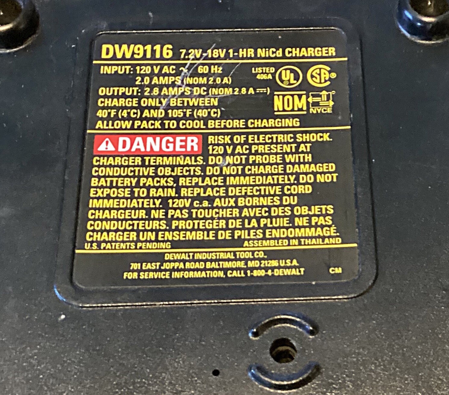 DEWALT Battery Charger DW9116 7.2V – 18V NiCd 1 Hour ~Tested~
