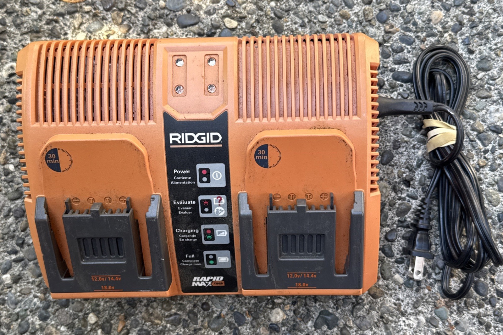 RIDGID Rapid Max Twin Battery Charger 12.0v 14.4v 18.0v 140276002 Tested