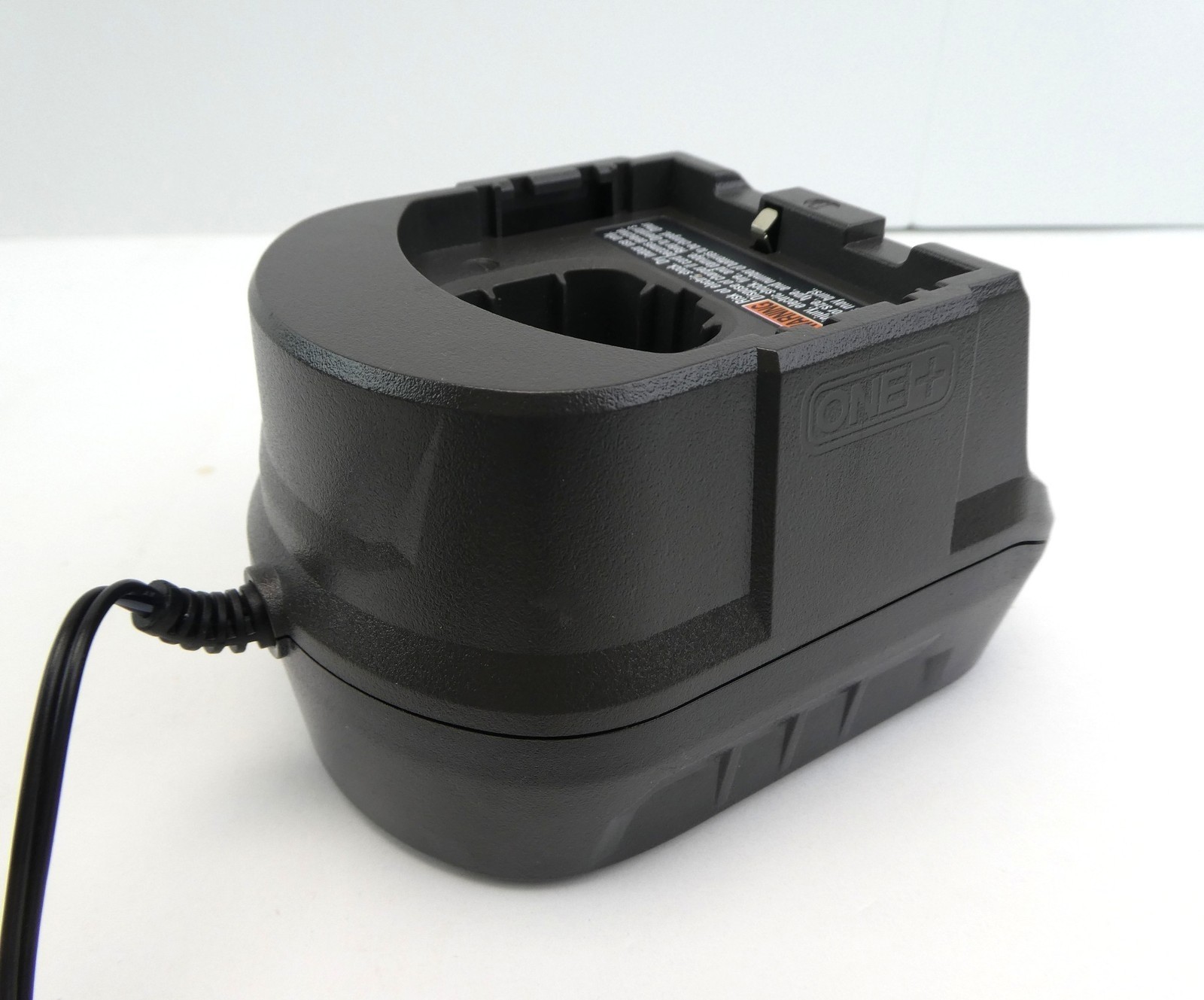 Ryobi P118B One+ Lithium+ 18V Lithium Ion Battery Charger 140350007