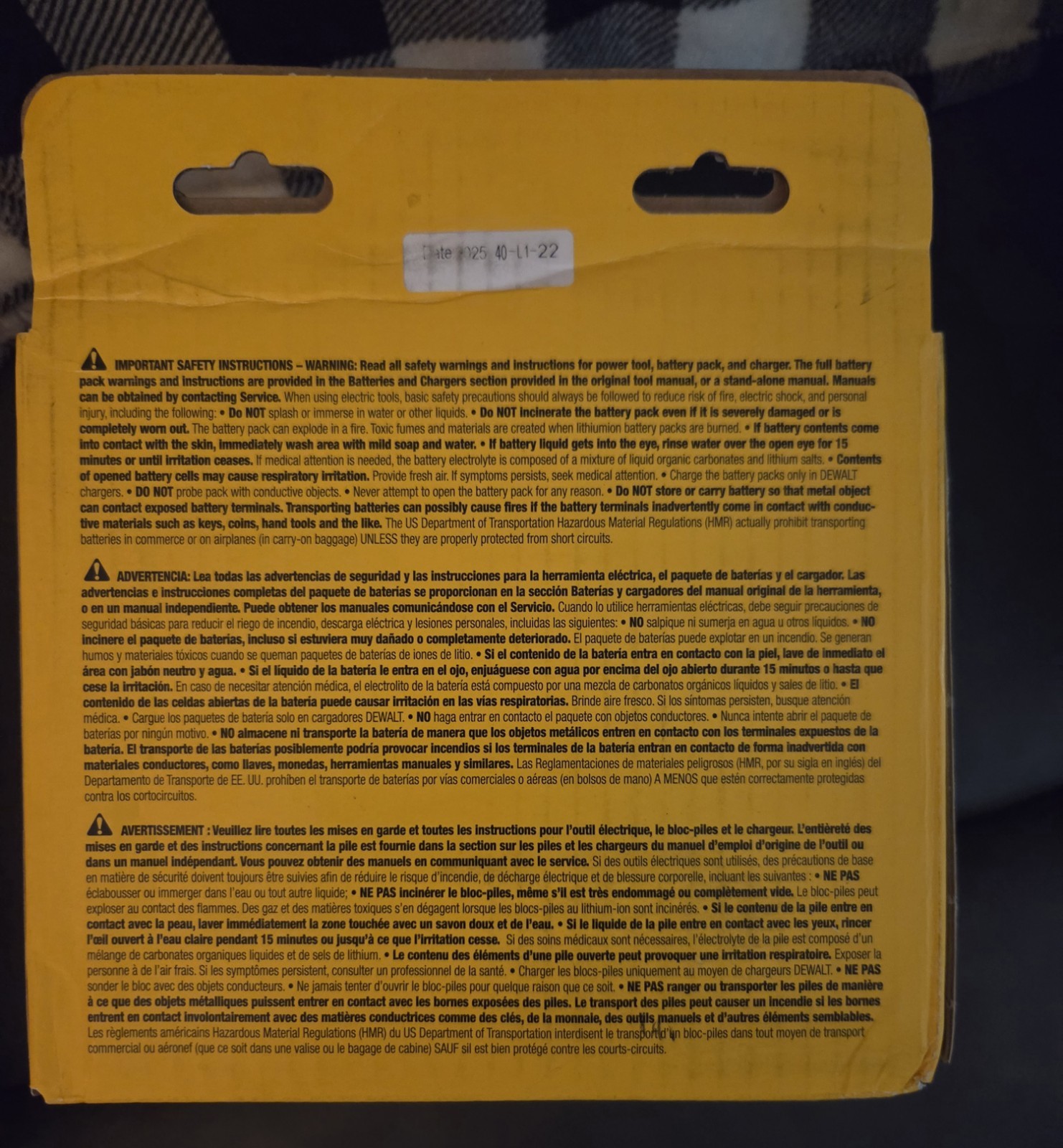 DEWALT FLEXVOLT 20V/60V Battery Included & Charger Kit Yellow DCB609C