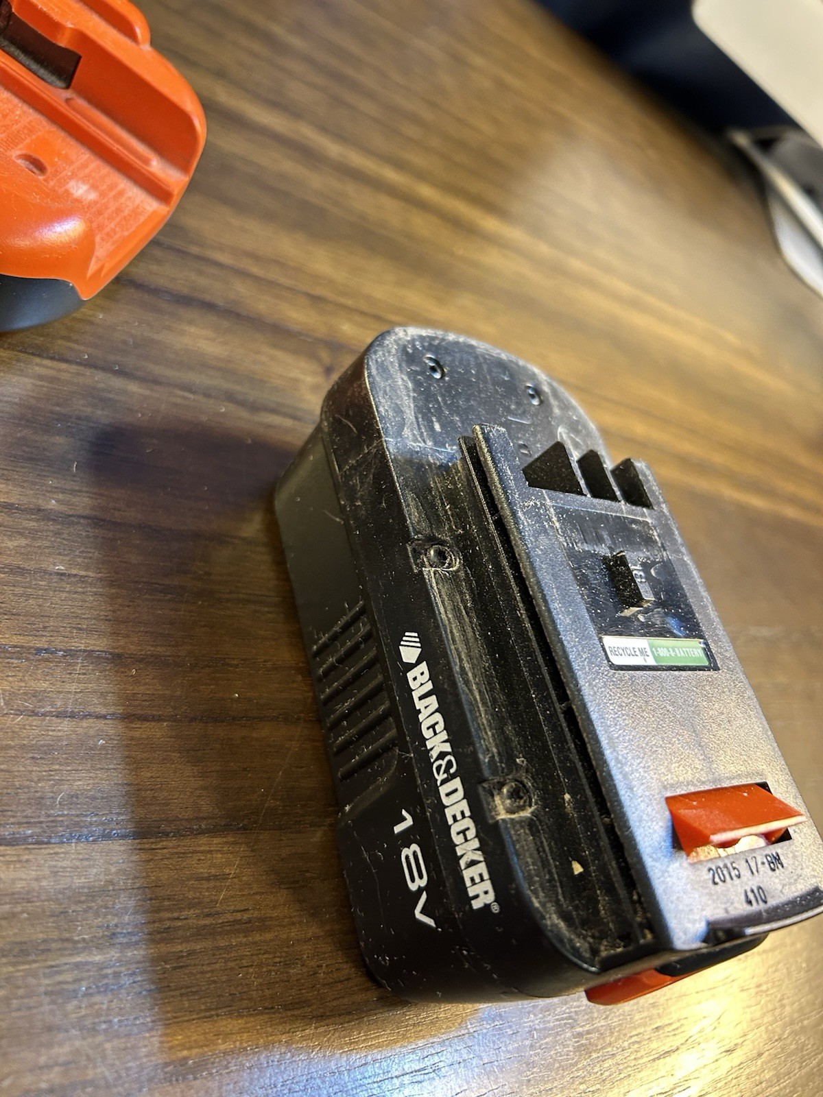 Black & Decker FSMVC Fire Storm 9.6-18V Ni-Cd CHARGER & 18V Battery OEM