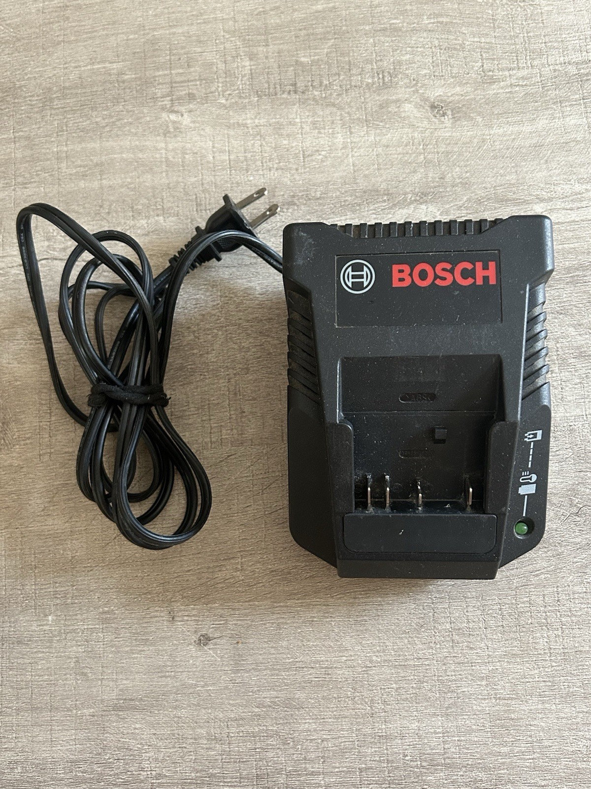 Bosch Battery Charger BC660 18V Lithium-Ion – TESTED!