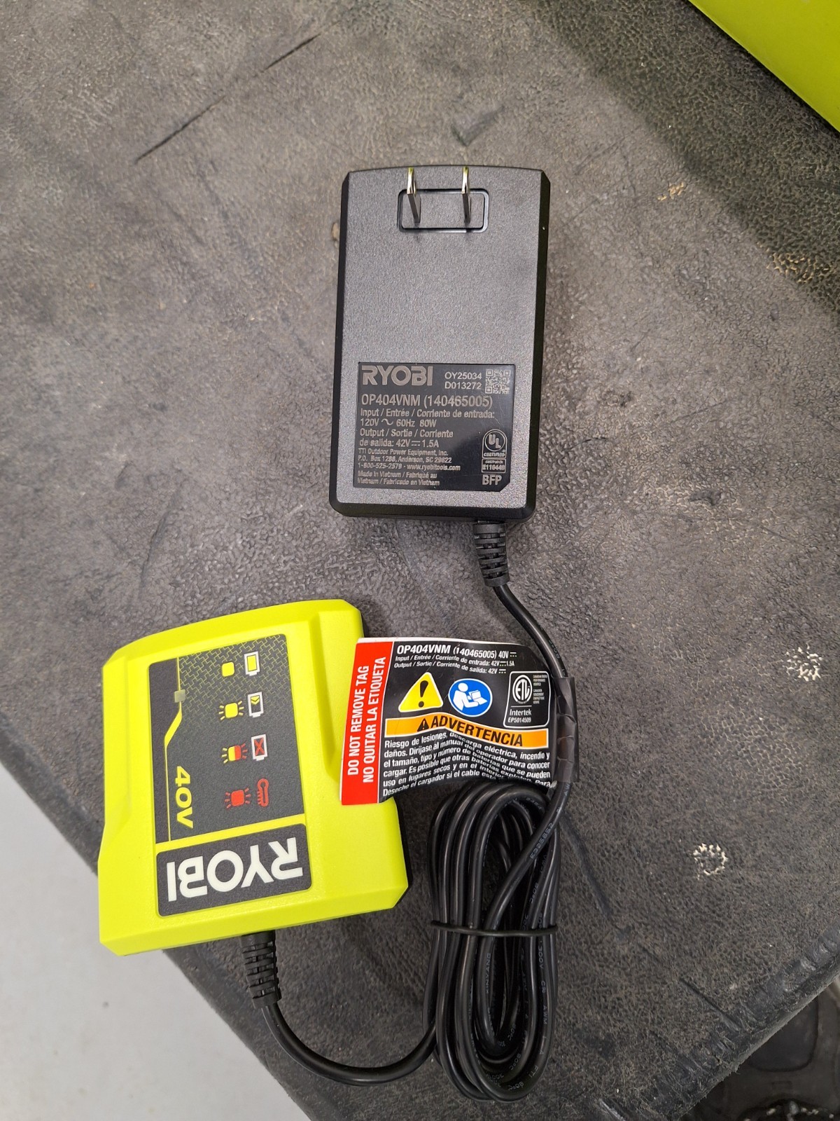 Genuine RYOBI OP404VNM 40V 40Volt Lithium Ion Battery Charger