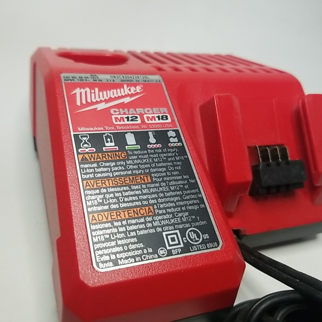 Milwaukee M12 M18 Power Tool Battery Charger Red 12-18V 48-59-1812