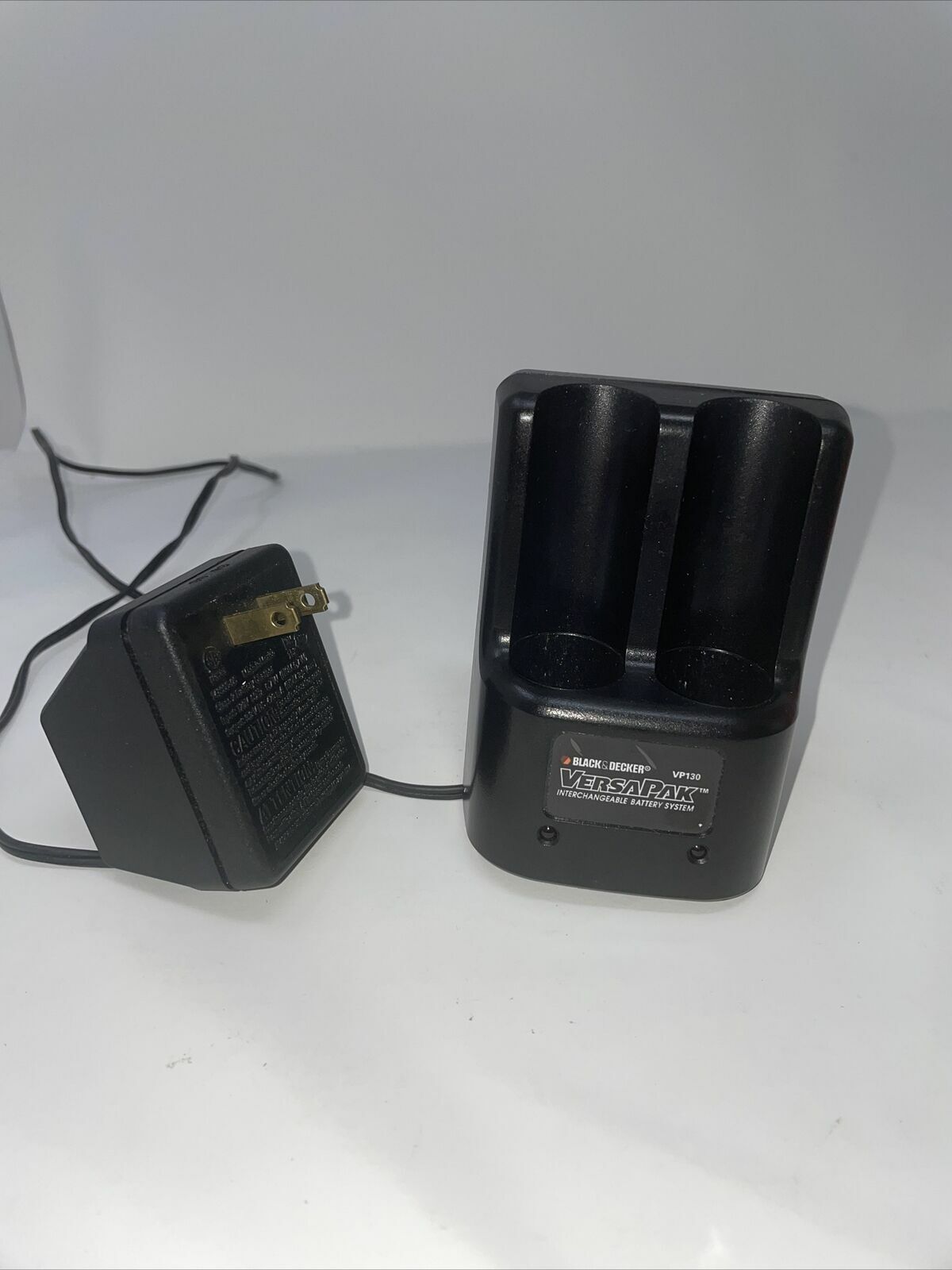 Black & Decker VersaPak dual port battery POWER CHARGER ac wall plug Versa Pack