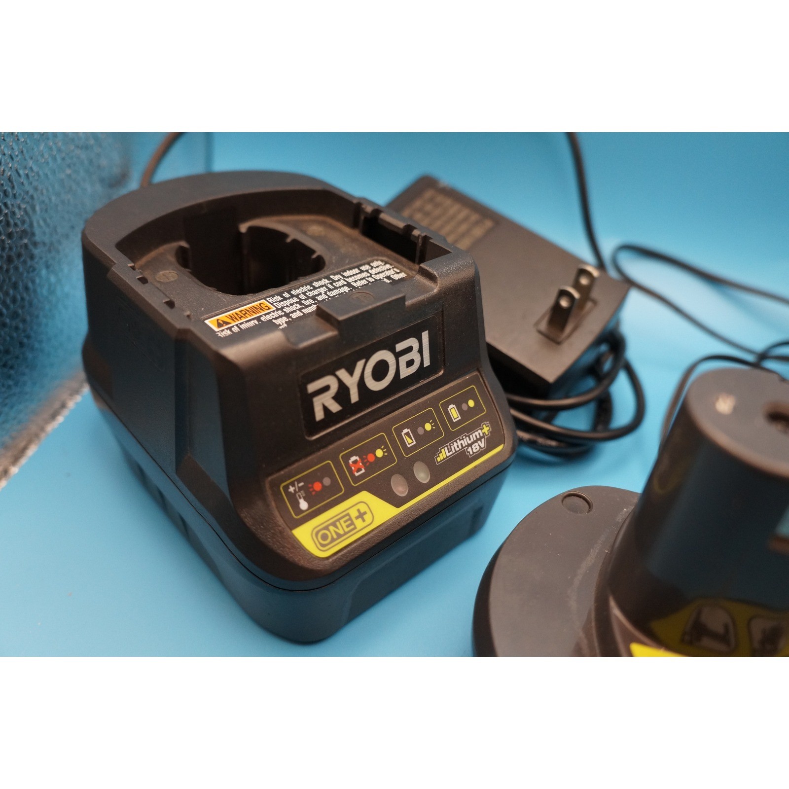 Ryobi ONE+ 18V Lithium Ion 2Ah Battery and Two Chargers Bundle P118 P119