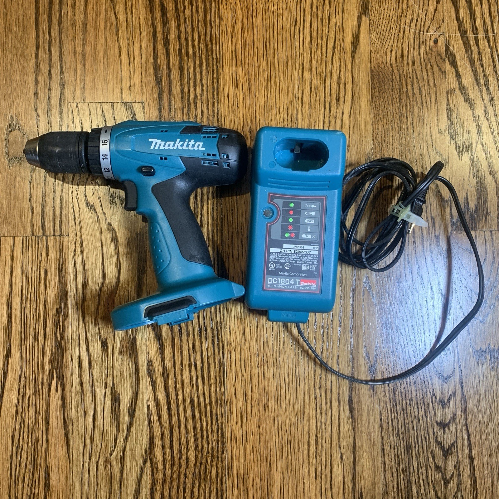 Genuine Makita DC1804T 7.2V-18V Ni-Mh Ni-Cd Battery Charger and Drill