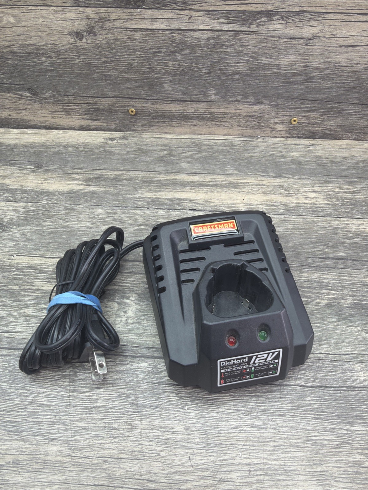 Genuine OEM Craftsman 320.10006 DieHard Nextec 12V Lithium Ion Battery Charger