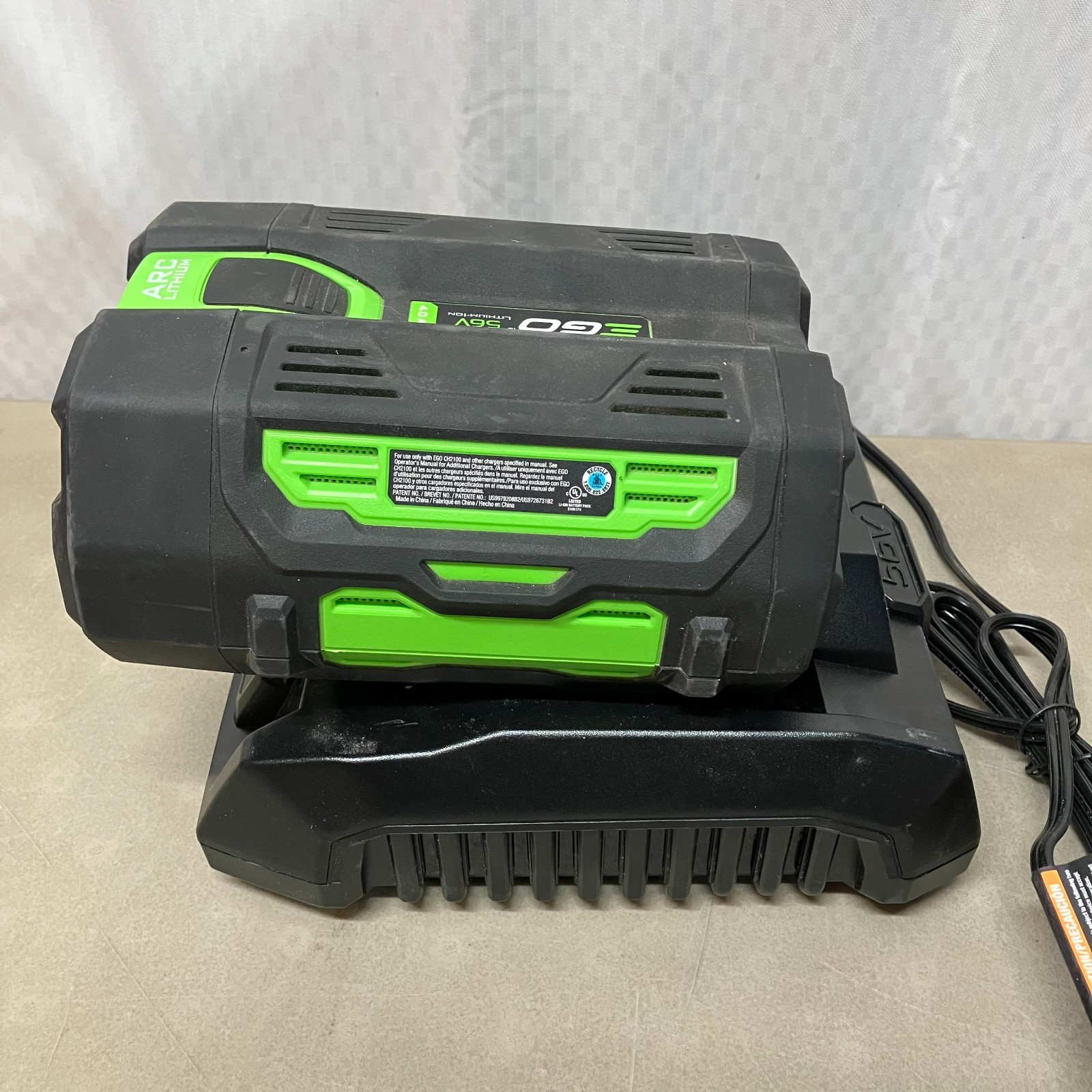 EGO Power+ 56V 320W Battery Charger & 4aH Lithium Battery CH3200 BA2242T