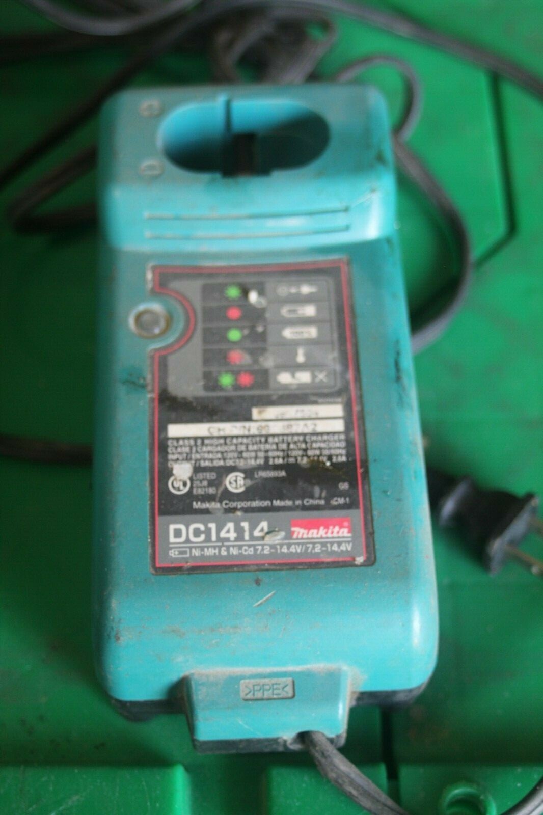 Makita 14.4V Charger DC1414